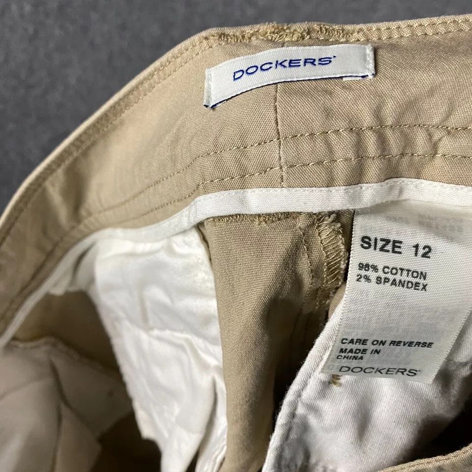 Dockers Dockers Cargo Shorts Women's Size 12 Cotton Blend Adults Size 34" / US 12 / IT 48 - 6 Thumbnail
