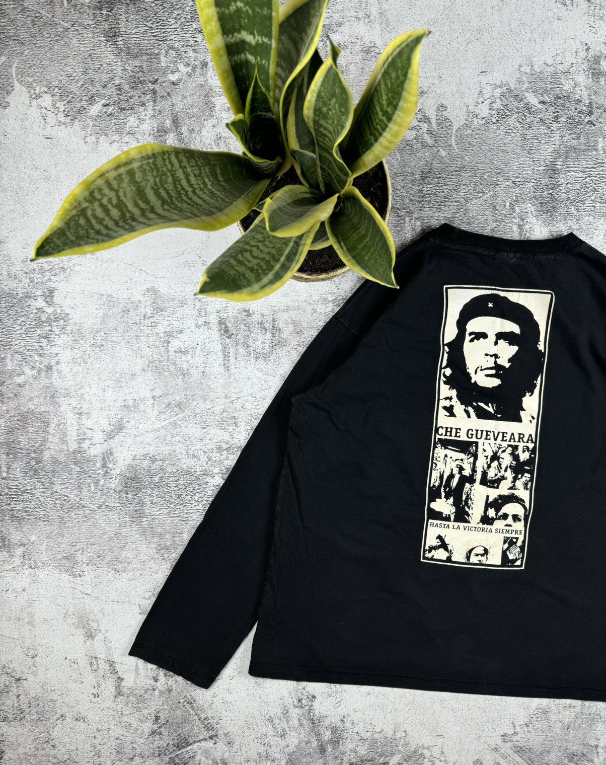 Band Tees RARE Che Gueveara HASTA VICTORIA 2000 Joe Browns Longseeve Size US L / EU 52-54 / 3 - 11 Thumbnail