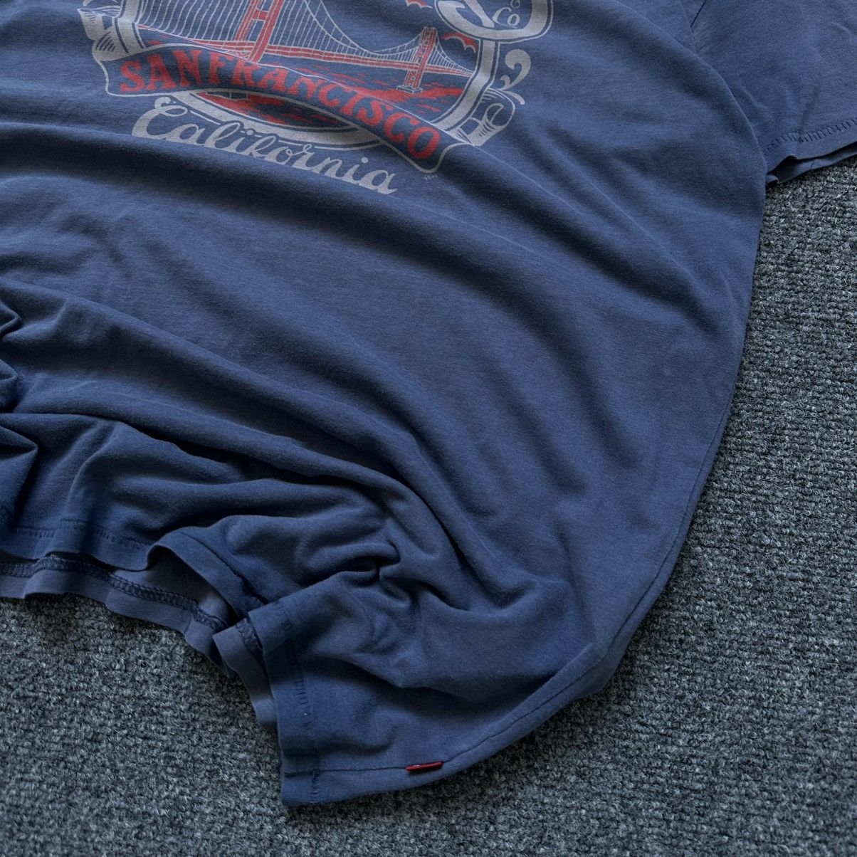 Levi's Vintage Clothing VTG Levi’s T-shirts Singe Stitch Style Size L Trashed 00s Size US L / EU 52-54 / 3 - 5 Thumbnail