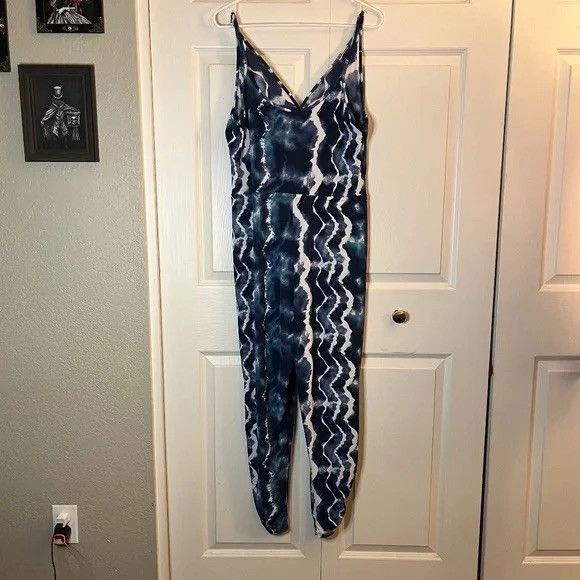 BCBGeneration BCBGeneration Blue Tie-Dye Print Jumpsuit Size L Size 30" / US 8 / IT 44 - 2 Thumbnail
