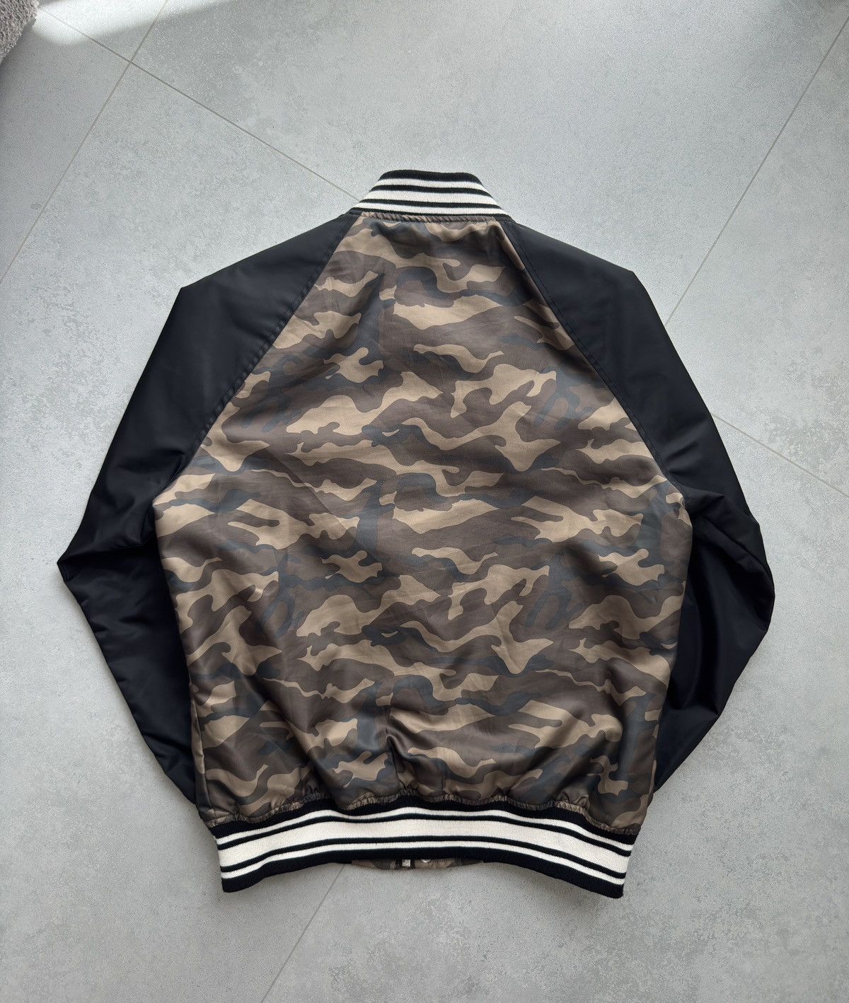 Schott × Vintage Men's Vintage SCHOTT Camouflage Bomber Jacket Tag M fits S Size US M / EU 48-50 / 2 - 10 Thumbnail