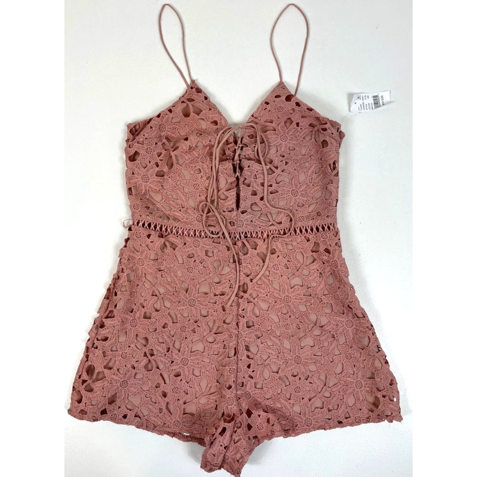 Vintage NWT Kendall & Kylie Women's Romper Lace Floral Mauve Sz M Size 32" / US 10 / IT 46 - 2 Thumbnail