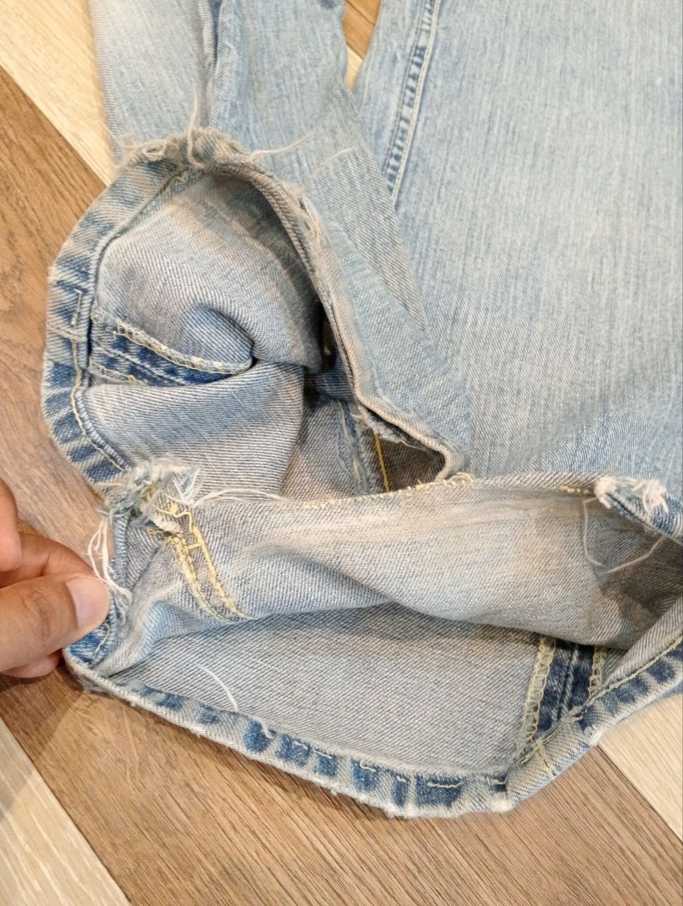 Lee RARE LEE RIDERS VINTAGE SANFORIZED FLARED JEANS - SIZE 34 Size US 34 / EU 50 - 15 Thumbnail