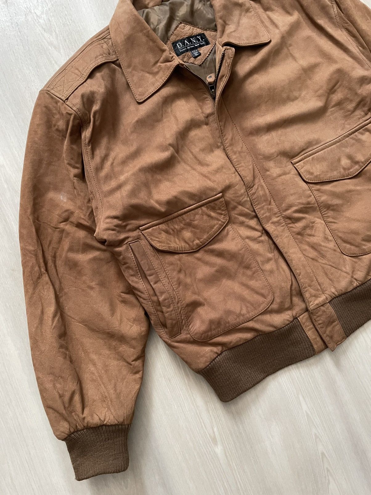 Vintage Vintage DANY Classic Brown Genuine Leather Bomber Jacket XL Size US XL / EU 56 / 4 - 3 Thumbnail