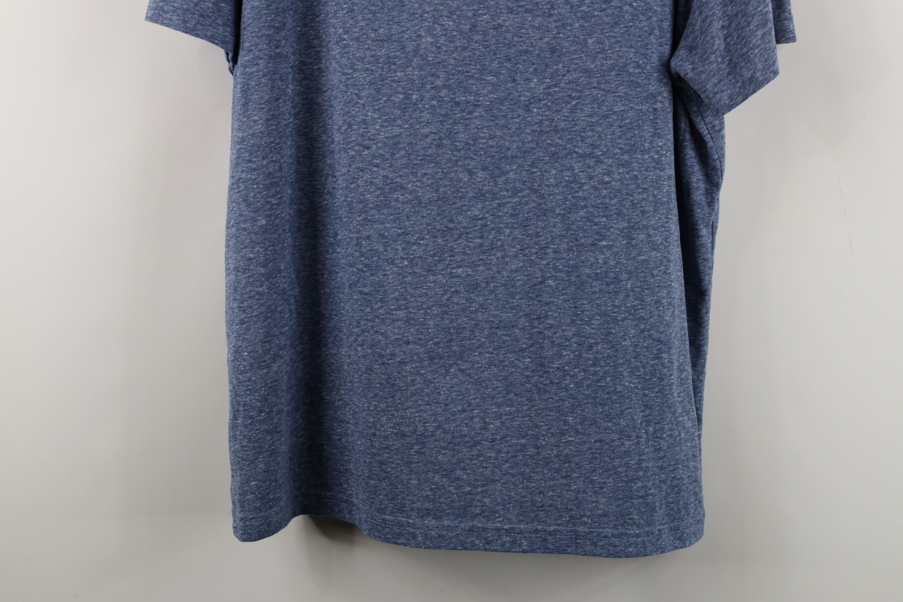 UNTUCKit Untuckit Knit Short Sleeve V-Neck T-Shirt Heather Blue Size US L / EU 52-54 / 3 - 12 Thumbnail