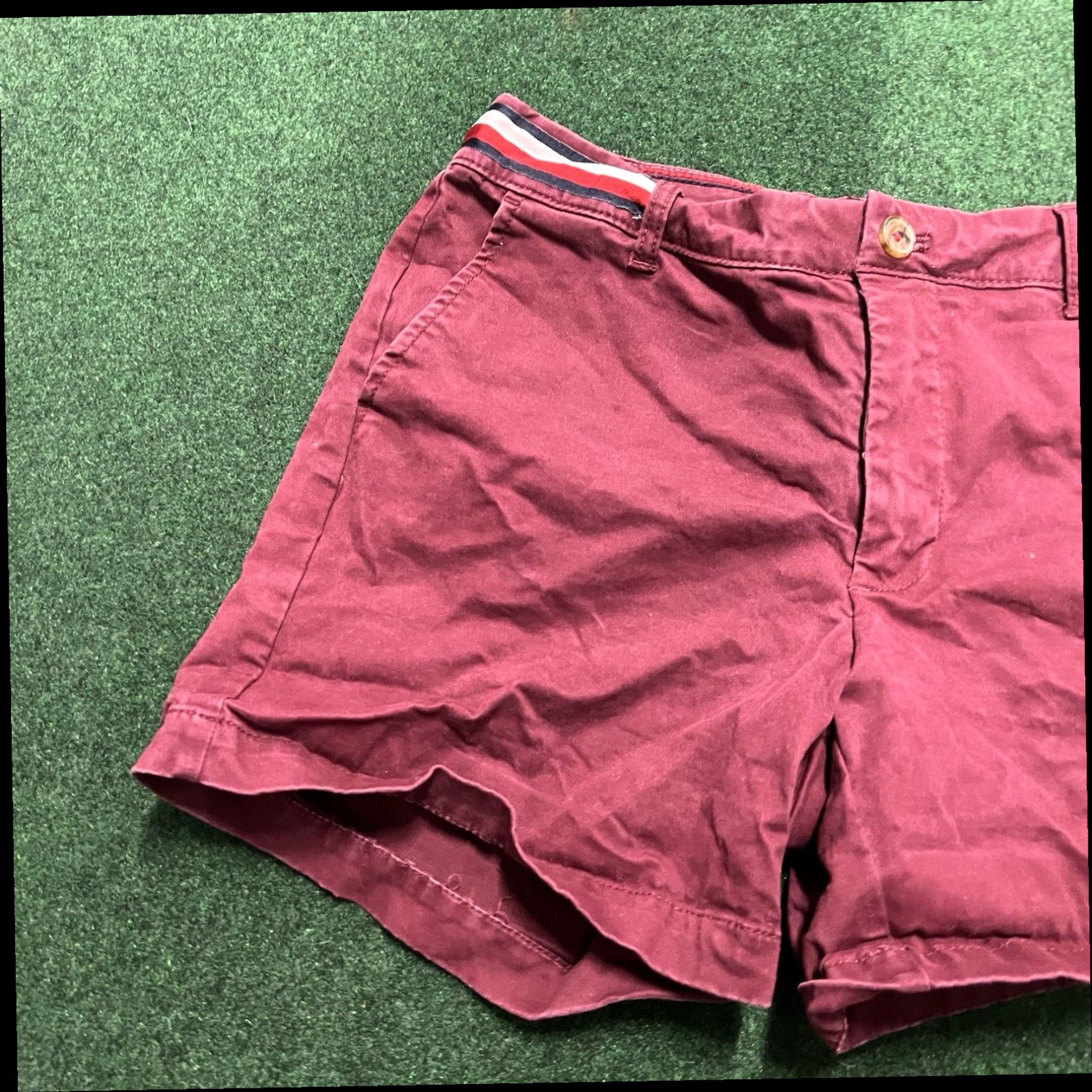 Tommy Hilfiger TOMMY HILFIGER Womens Size 4 Red 100% Cotton Flat Front Chino Shorts Size 27" / US 4 / IT 40 - 3 Thumbnail