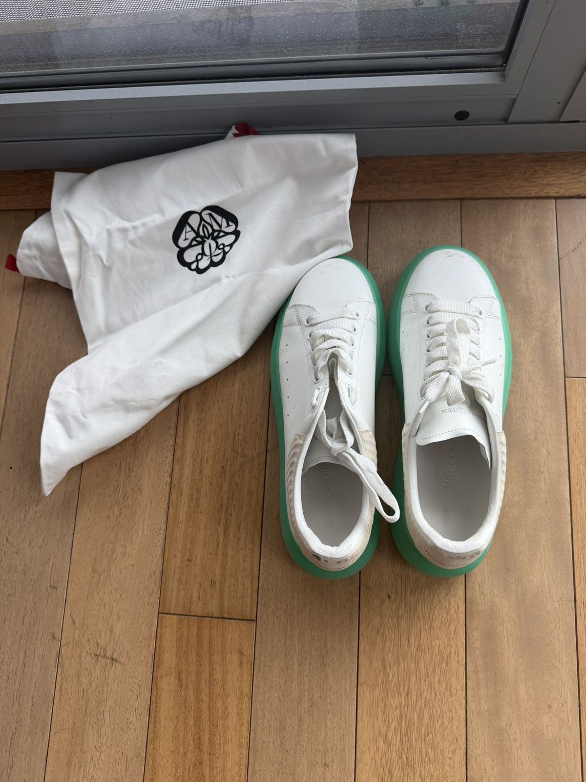 Alexander McQueen Alexander McQueen Oversized Sneakers White Green Size 12 Size US 12 / EU 45 - 1 Thumbnail