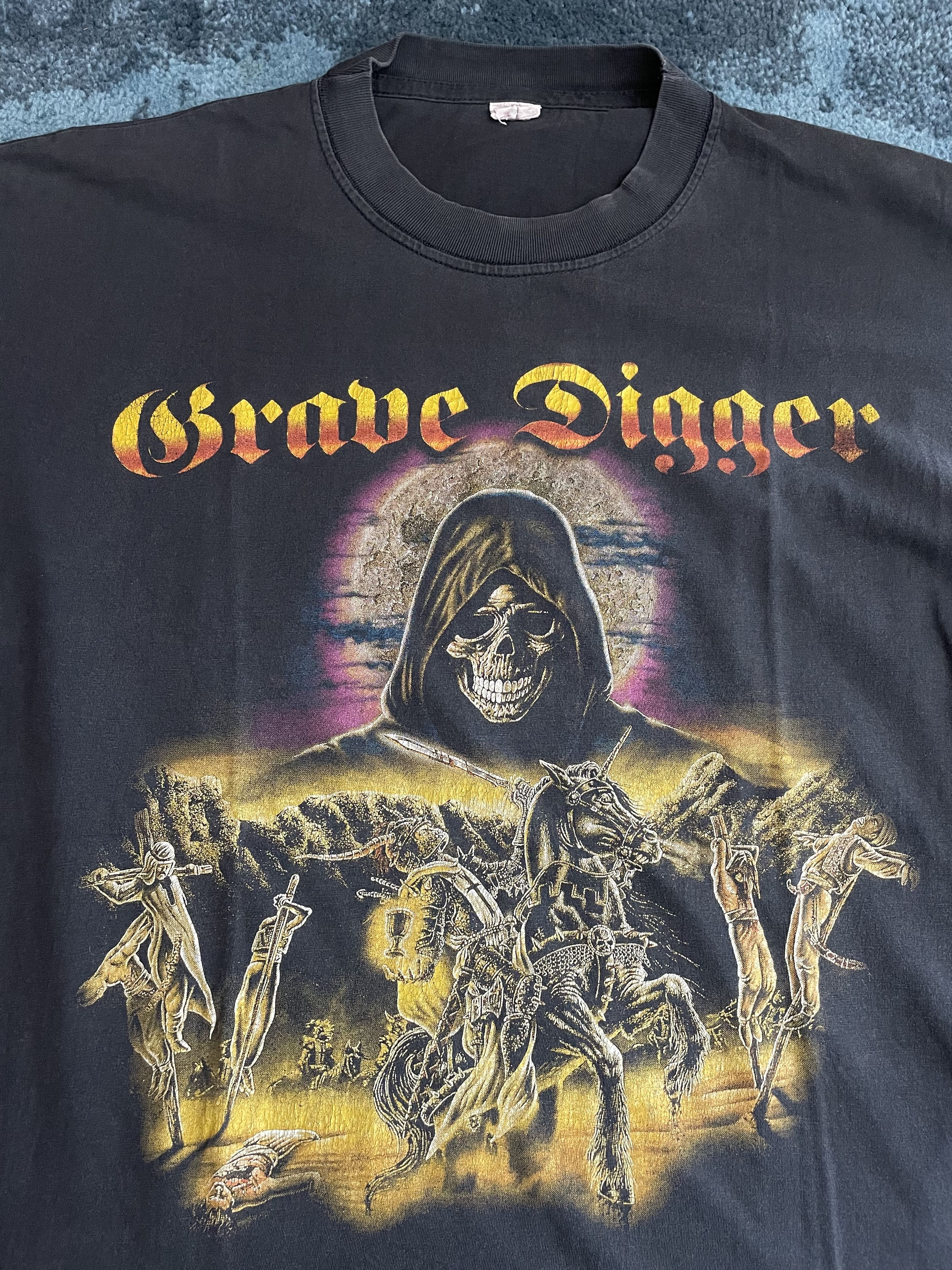 Band Tees × Vintage Grave Digger 90s Vinatge Faded T Shirt Size US L / EU 52-54 / 3 - 3 Thumbnail