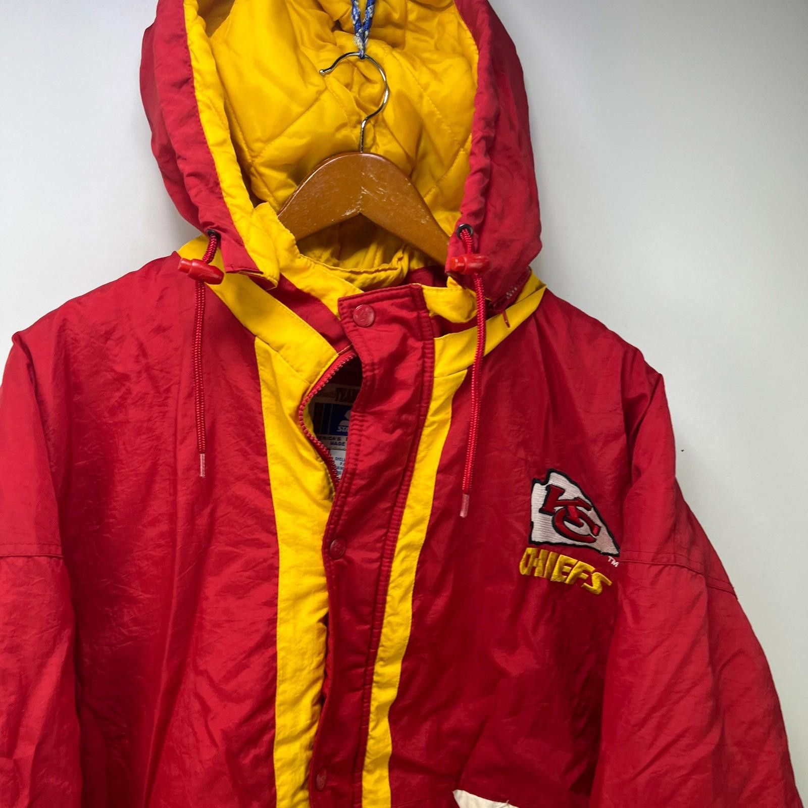 Starter Vintage 90s Starter Kansas City Chiefs NFL Puffer Jacket XL Size ONE SIZE - 4 Thumbnail