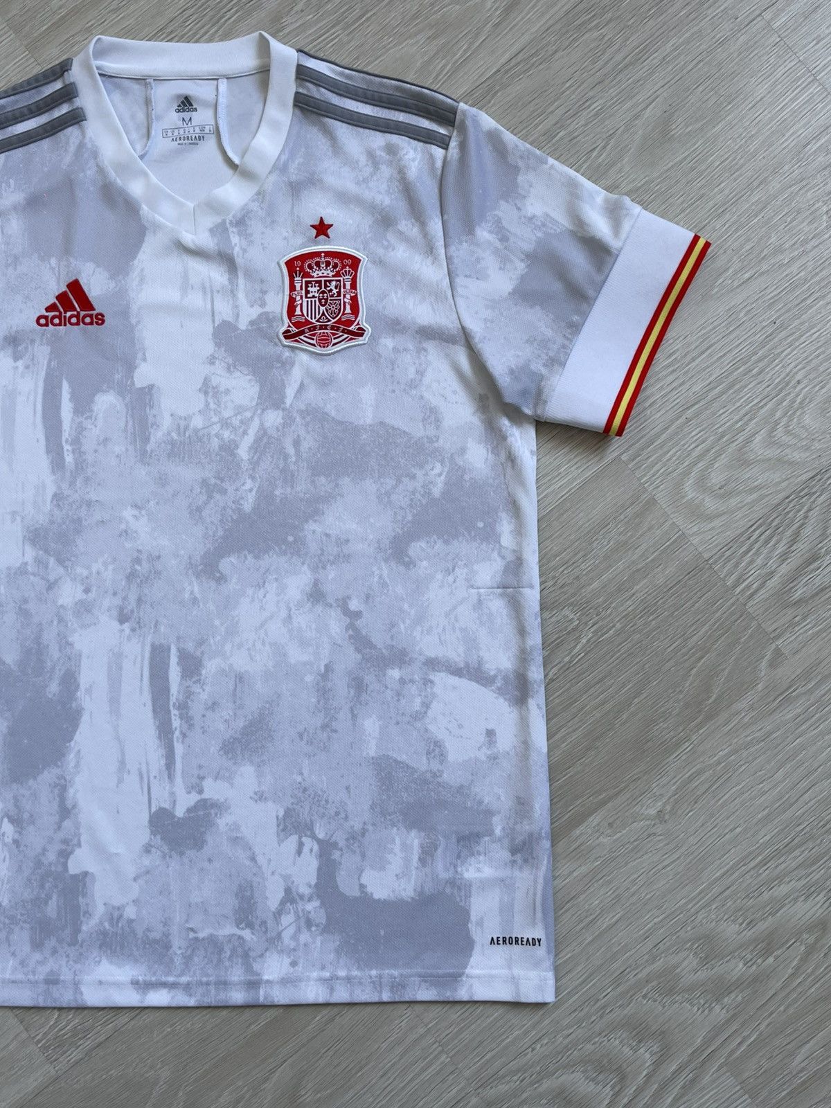 Adidas Adidas Spain 2020 Away Football Jersey Gray Camo Blokecore Size US M / EU 48-50 / 2 - 3 Thumbnail
