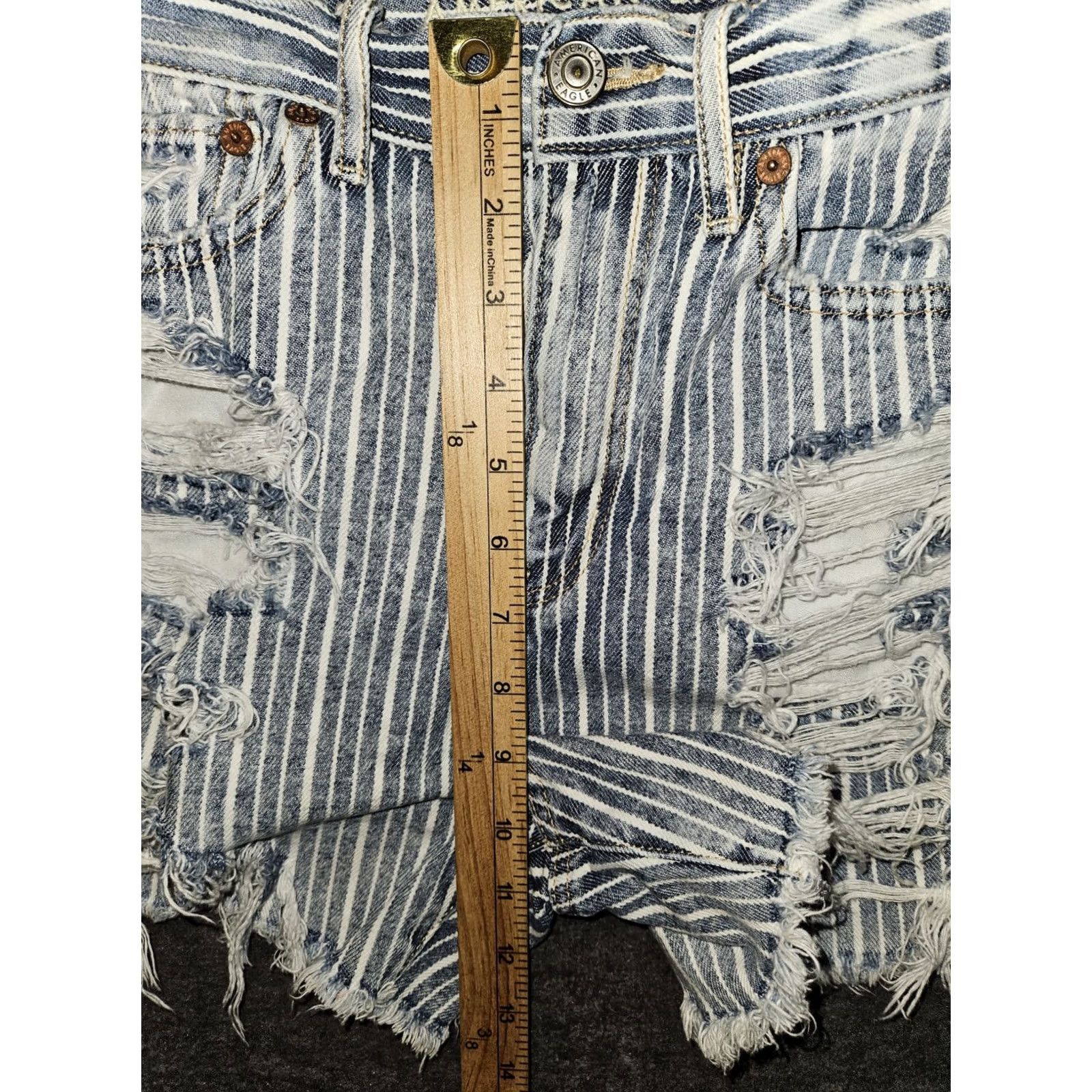 American Eagle Outfitters VINTAGE American Eagle 90's Boyfriend Shorts Shirt? Size 25" / US 0 / IT 36 - 6 Thumbnail