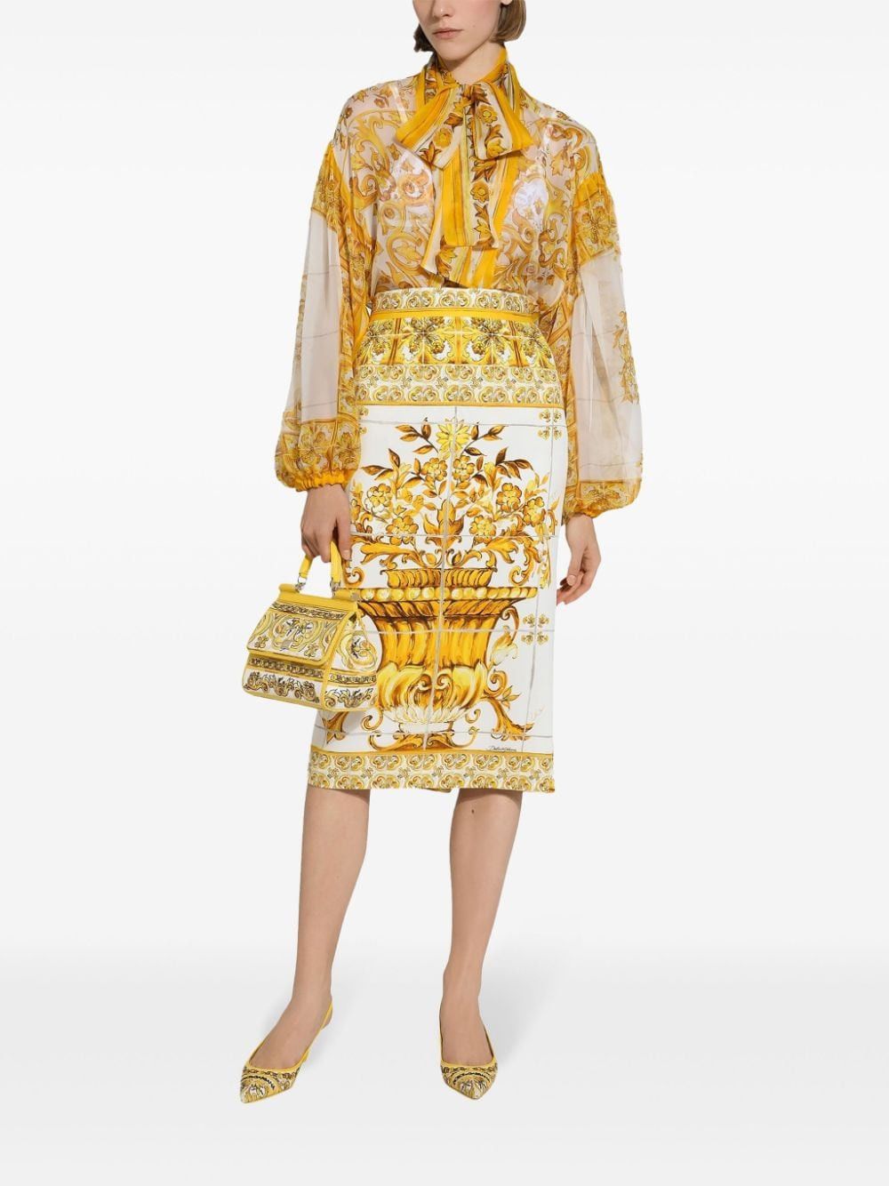 Dolce & Gabbana o1s22i1n0225 Open Chiffon Blouse in Multicolor Size S / US 4 / IT 40 - 2 Thumbnail