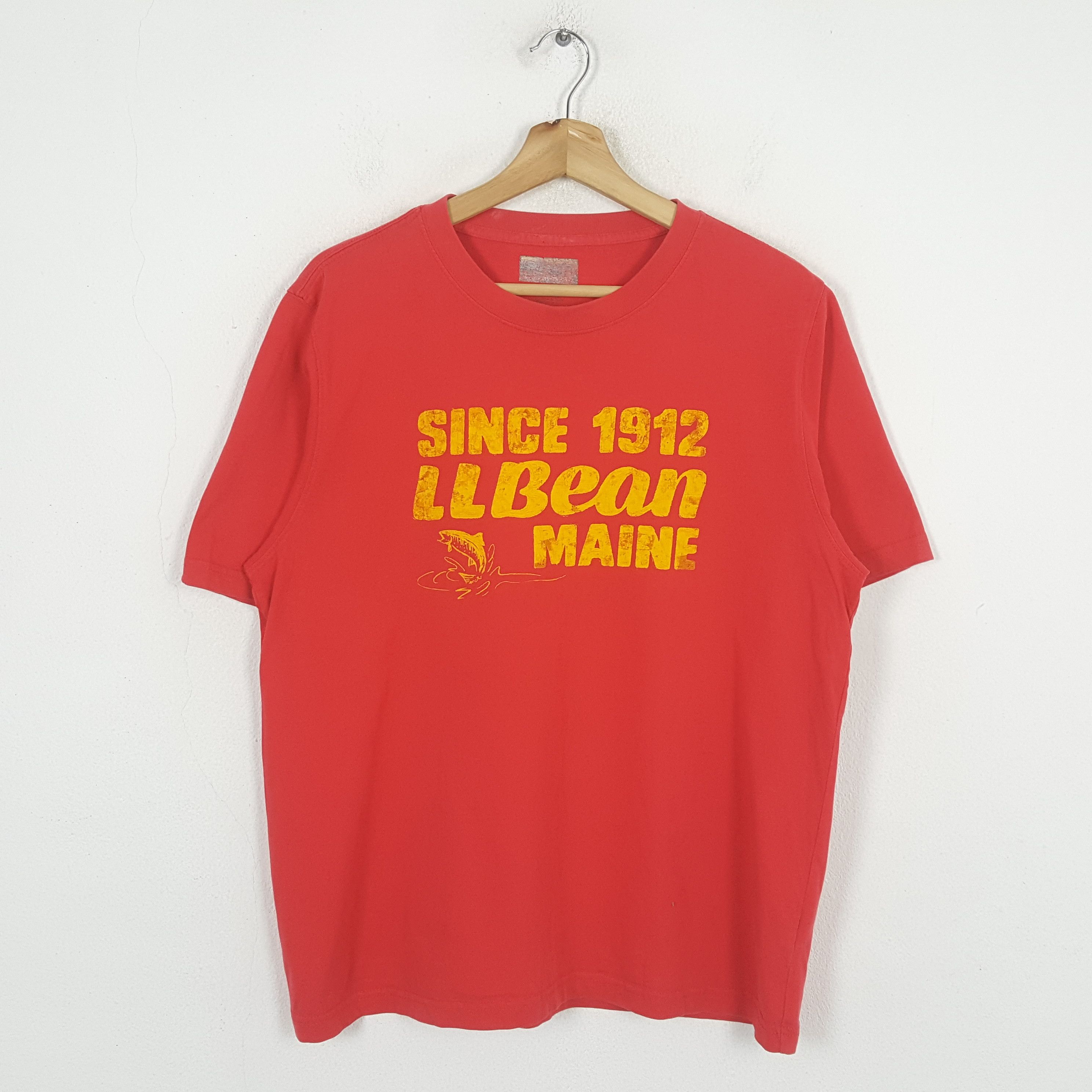 Vintage Bean Maine Streetwear Style T-Shirt