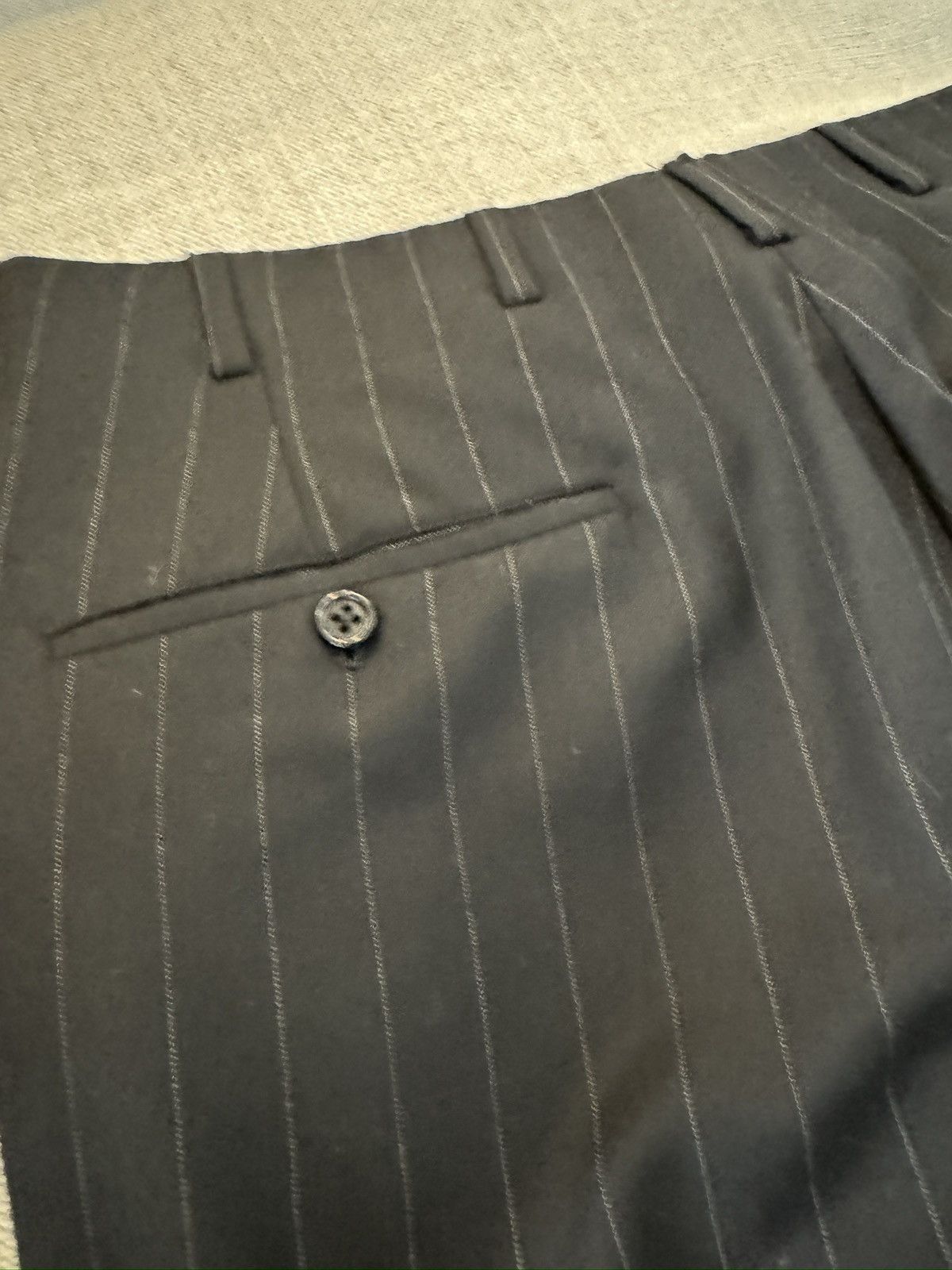 Oxxford Clothes OXXFORD CLOTHES Black Pinstripe Wool Suit Size 42T $4295 Size 42L - 24 Thumbnail