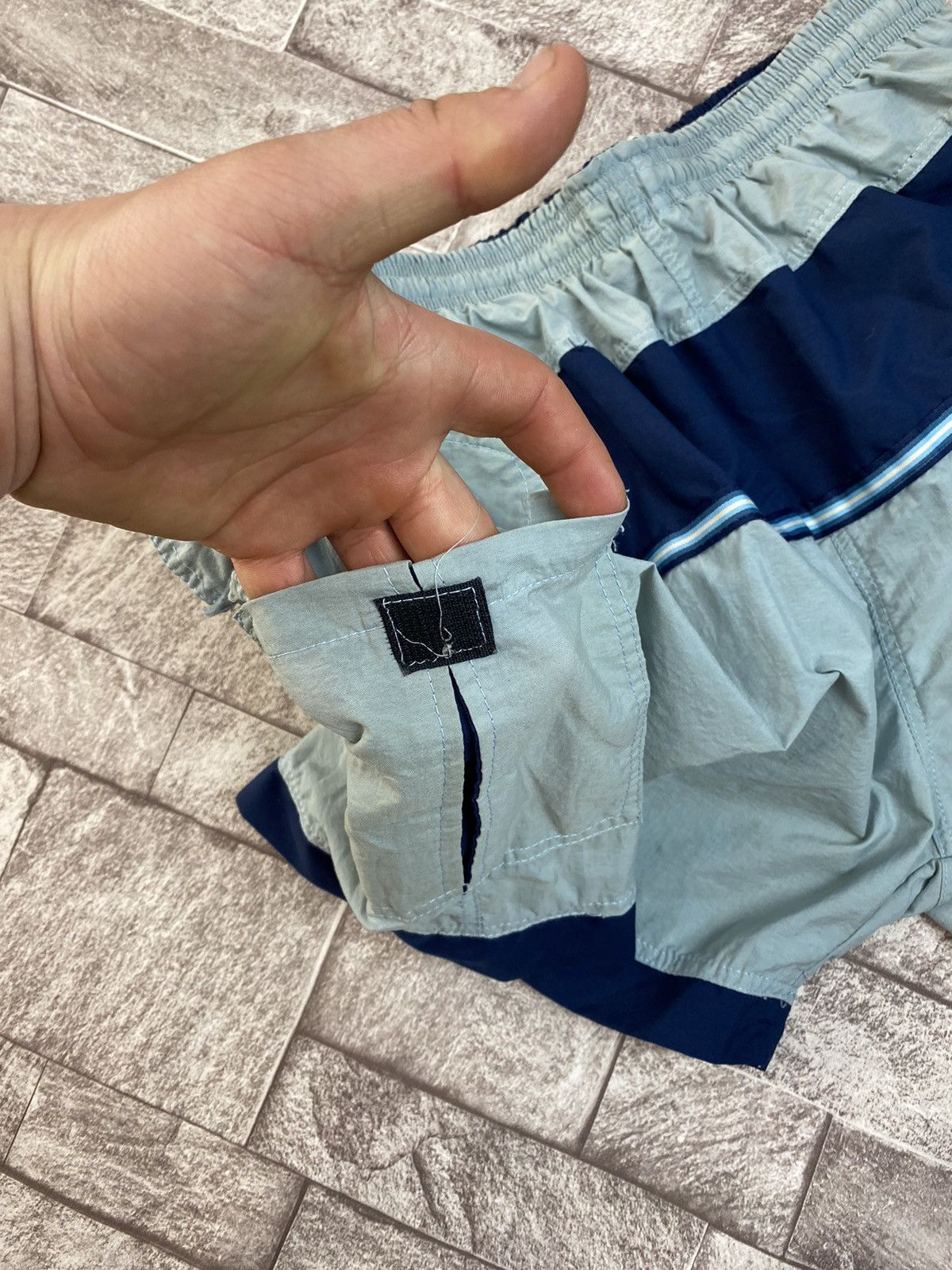 Lacoste × Vintage Rare Hype Vintage Lacoste Shorts Size US 32 / EU 48 - 8 Thumbnail