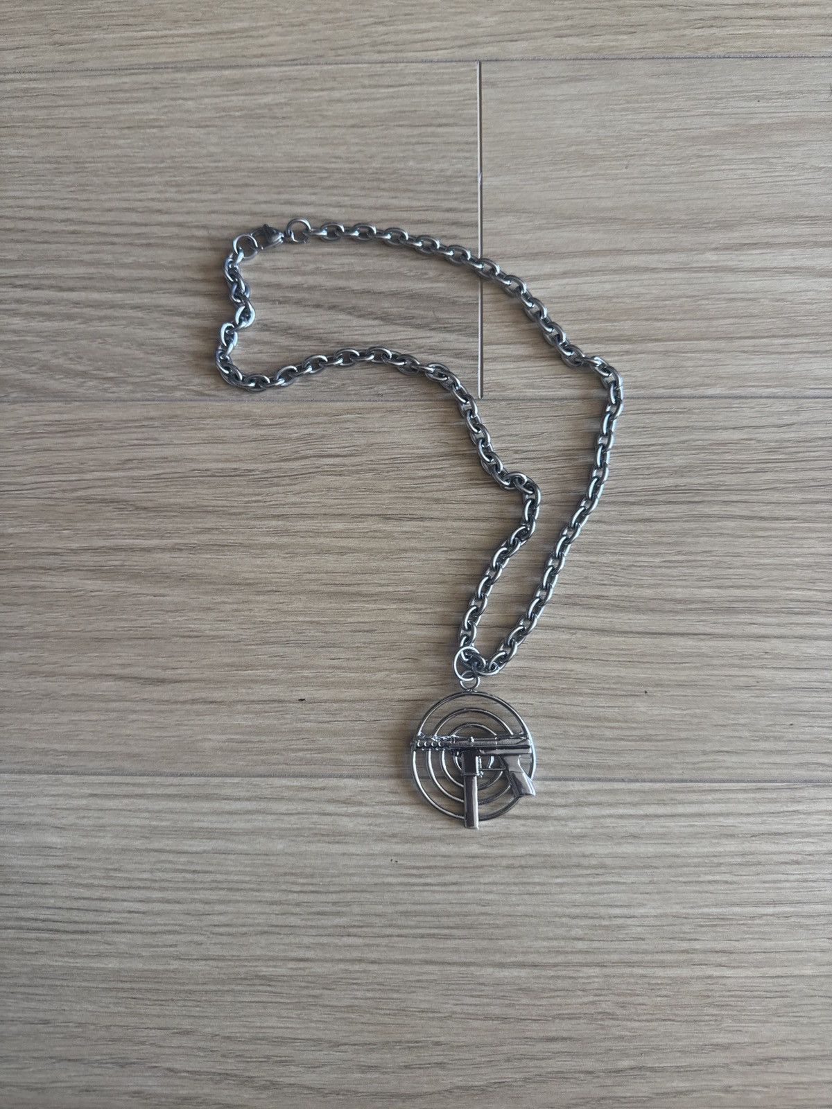 Jewelry New York City Gun Club Chain *RARE* 2022 Size ONE SIZE - 1 Thumbnail