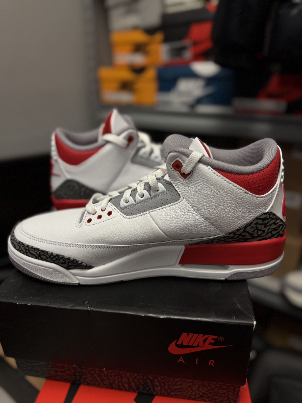 Jordan Brand × Nike Jordan 3 Fire Red Cement (2022) Size 12 🧼 Size US 12 / EU 45 - 13 Thumbnail