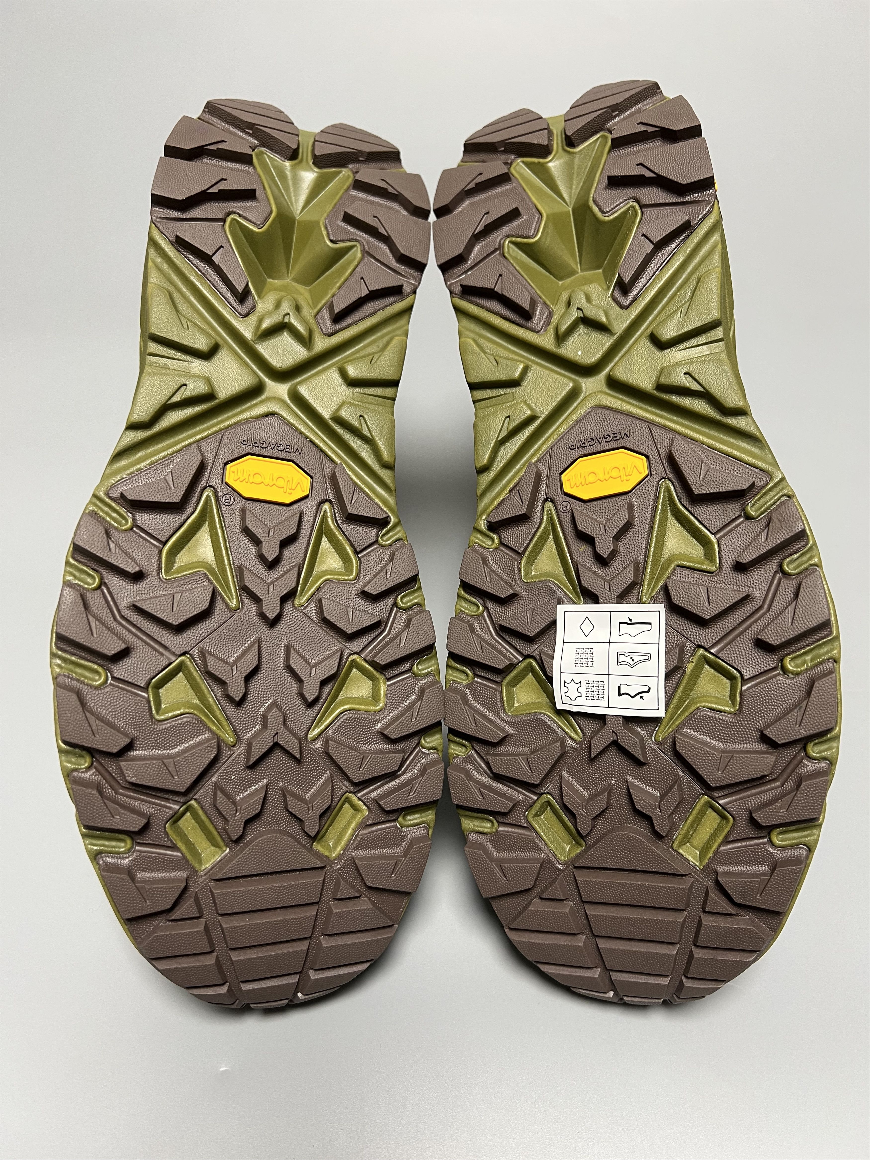 Hoka 9D Sample Hoka One One Anacapa Breeze Mid Hiking Shoes Size US 9 / EU 42 - 15 Thumbnail