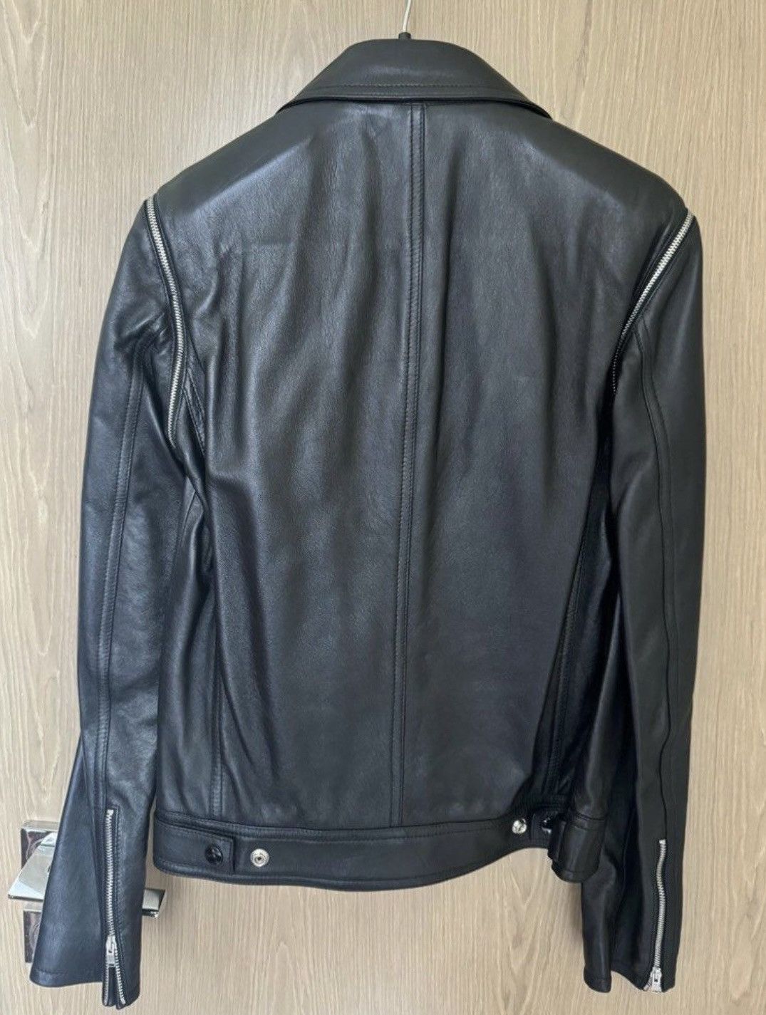 Hedi Slimane × Saint Laurent Paris 15FW 5 Zips Detachable Sleeve Leather Jacket sz44 Size US S / EU 44-46 / 1 - 4 Thumbnail