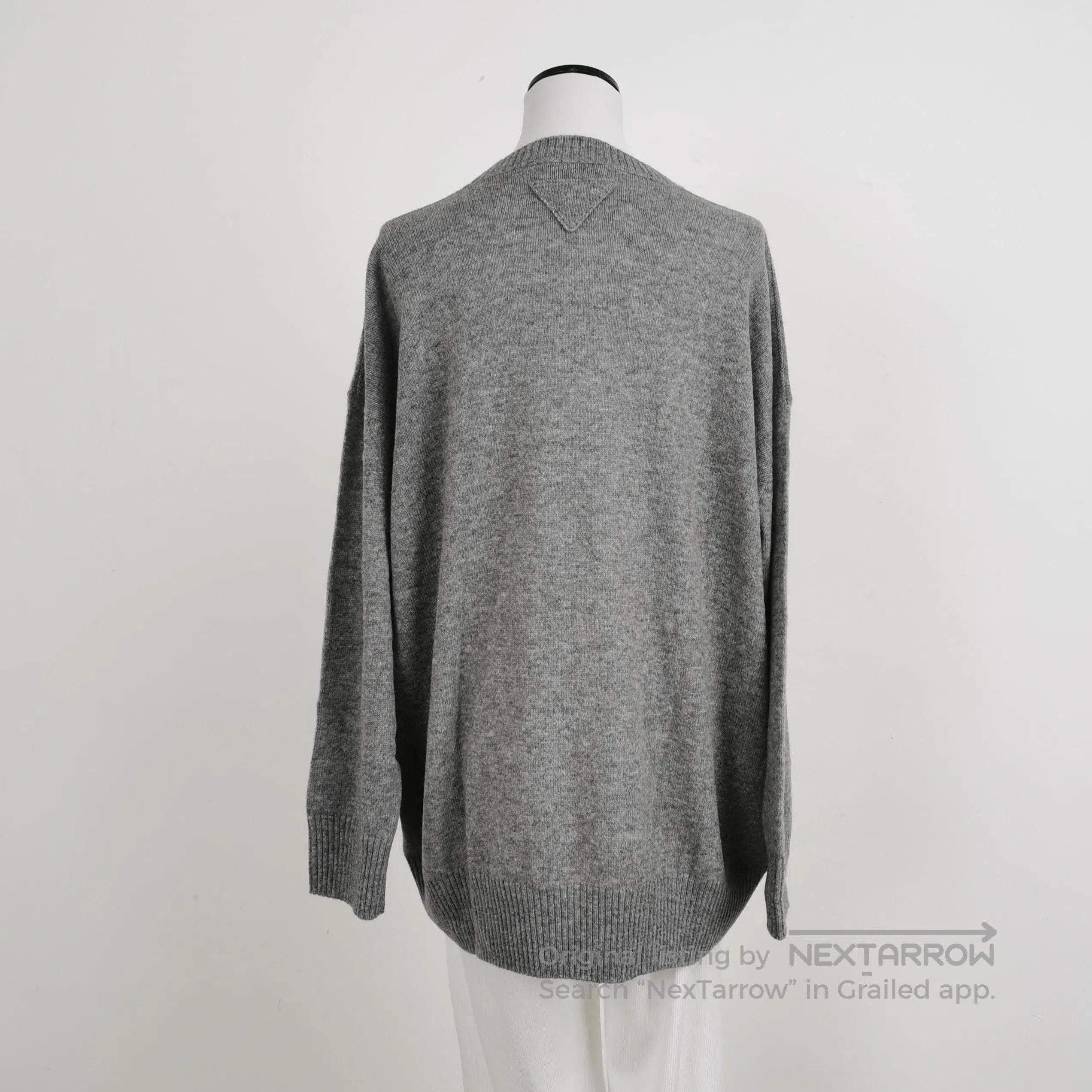 Prada Prada Gray Cashmere Long Sleeve Sweater . Size L / US 10 / IT 46 - 2 Thumbnail