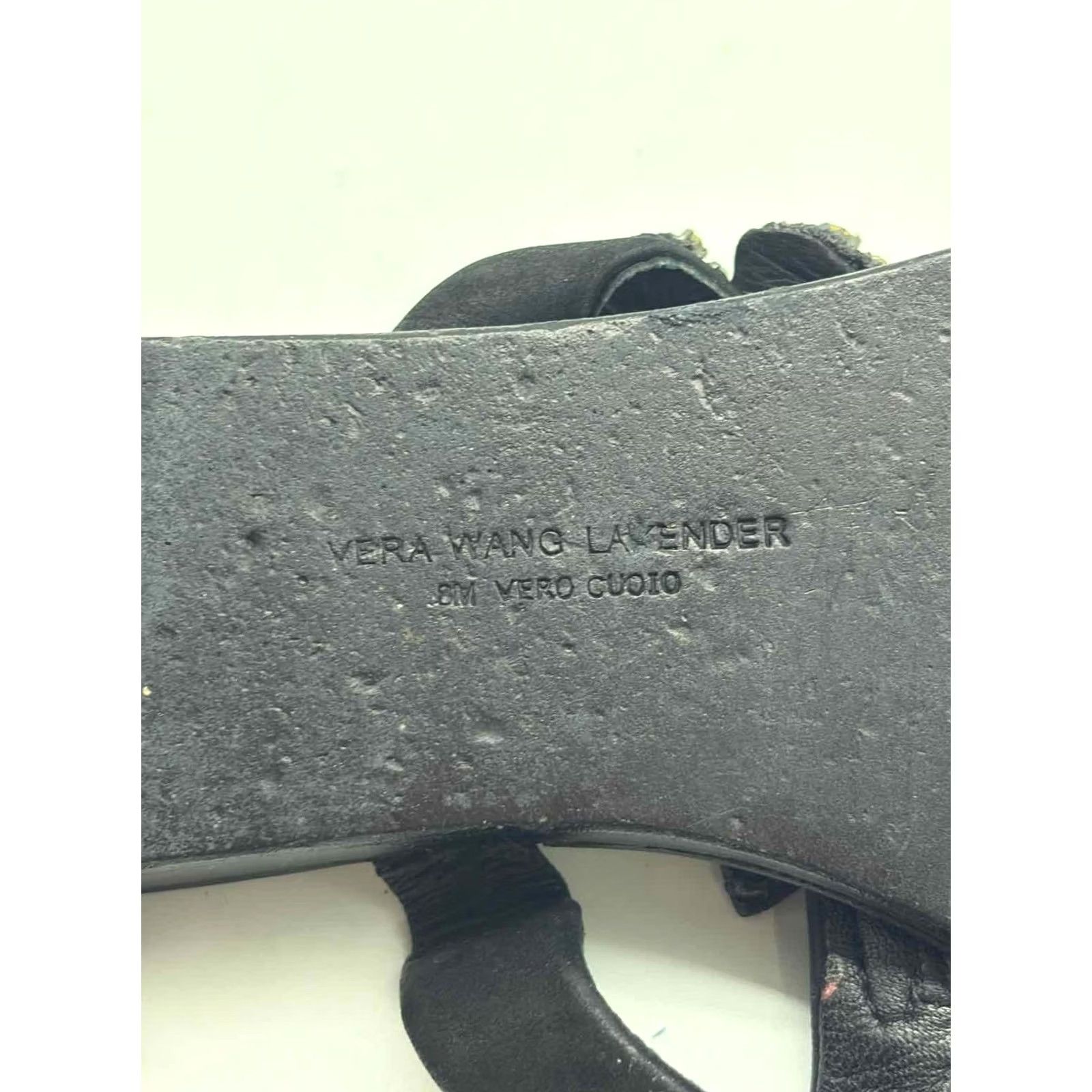 Vera Wang Vera Wang Lavender Black Size 8 Thong Sandals Size US 8 / IT 38 - 7 Thumbnail