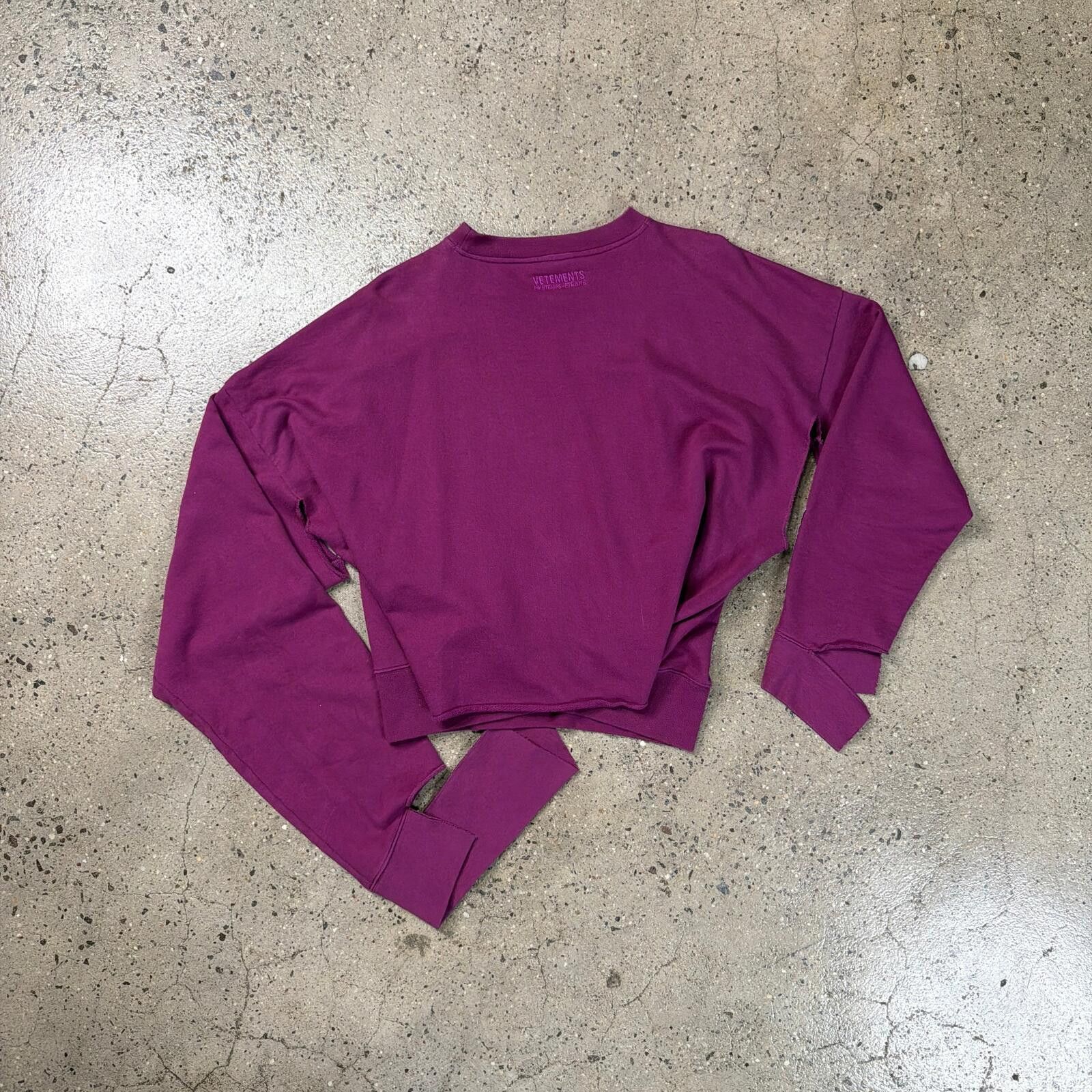 Vetements Vetements Asymmetric Sweater Size US S / EU 44-46 / 1 - 2 Thumbnail