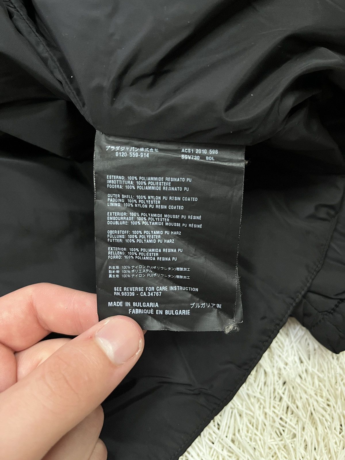 Prada Vintage Prada Black Nylon Bomber Jacket Sport Gore-Tex Size US L / EU 52-54 / 3 - 20 Thumbnail