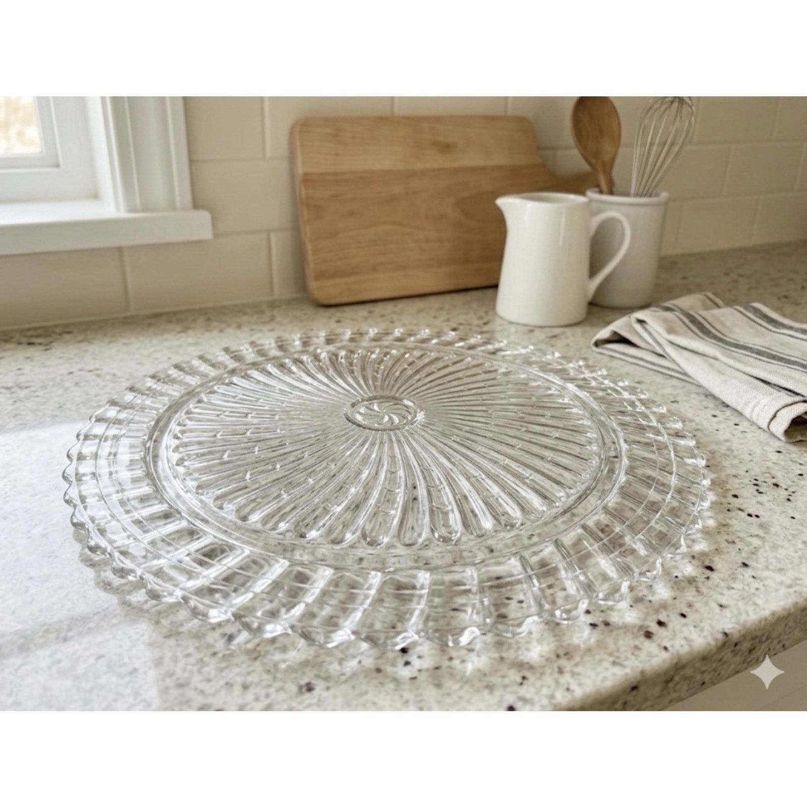 Other VINTAGE Federal Pressed Glass Footed Cake Plate Clear Glass Size ONE SIZE - 1 Thumbnail