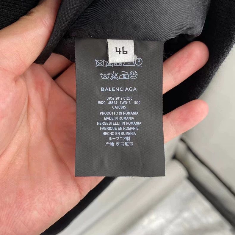 Balenciaga Balenciaga Sinners flight jacket with embroidery letters on Size US S / EU 44-46 / 1 - 3 Thumbnail