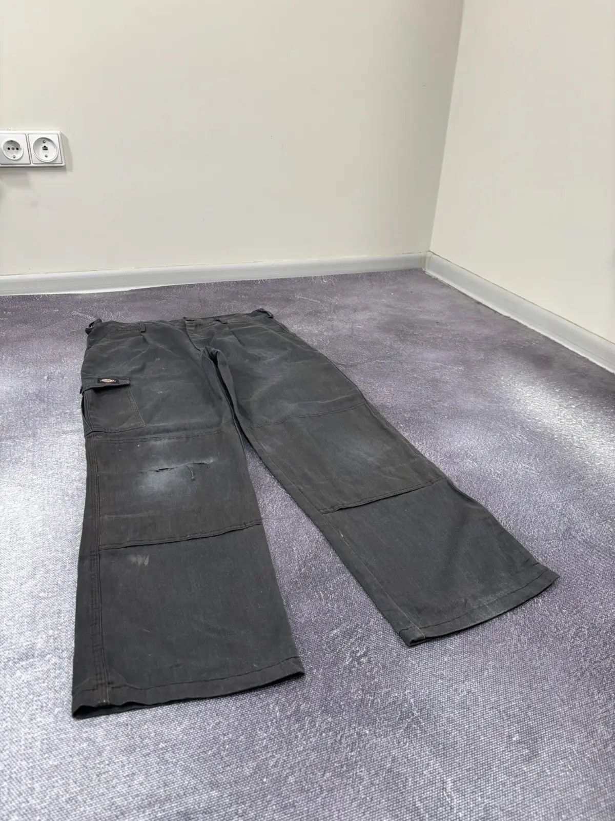 Dickies × Vintage Vintage 90s Dickies USA Black Work Hype Baggy Cargo Pants Size US 34 / EU 50 - 3 Thumbnail
