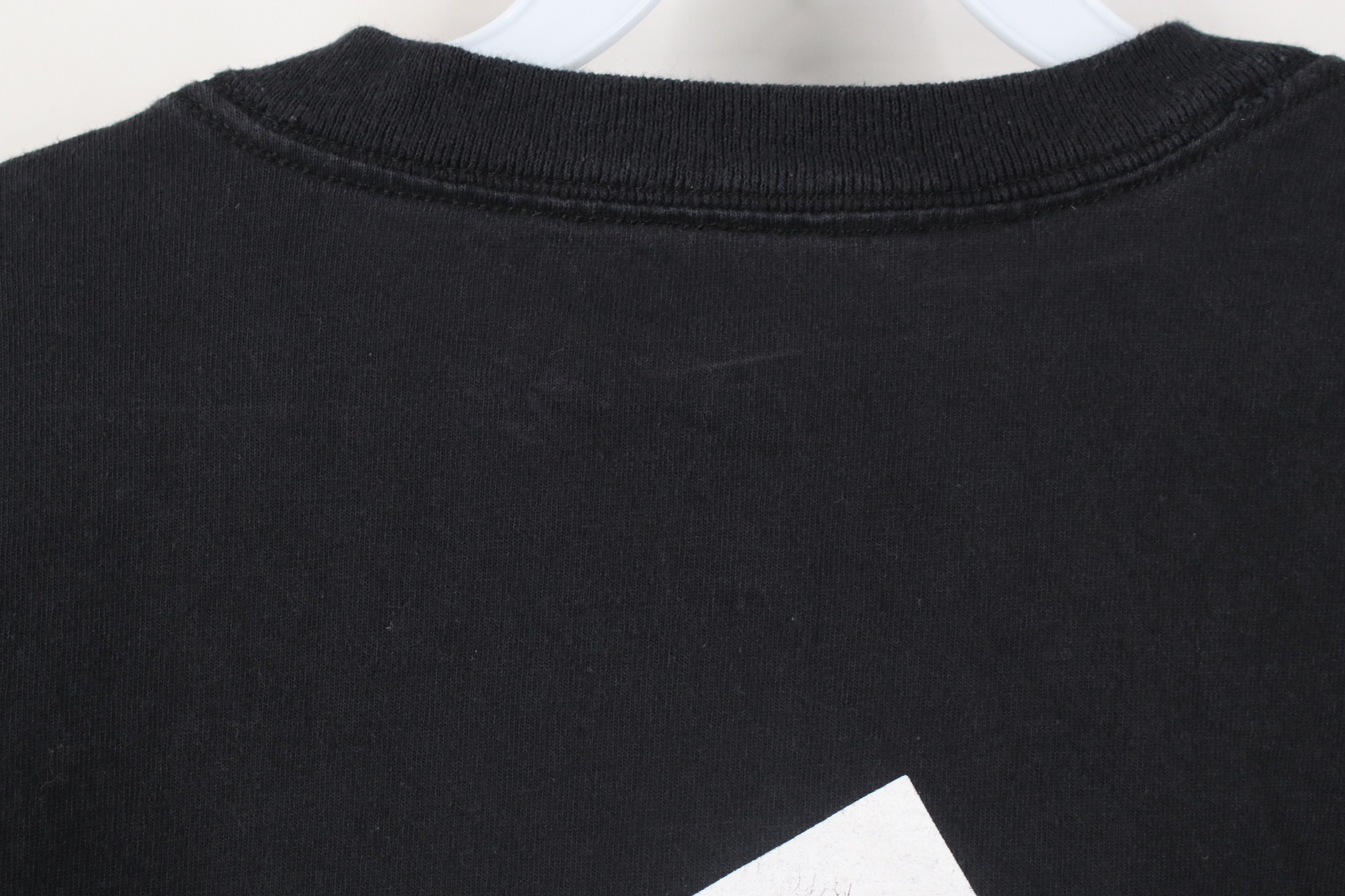 Adidas Vintage Adidas Madonna University Volleyball T-Shirt Black Size US L / EU 52-54 / 3 - 9 Thumbnail
