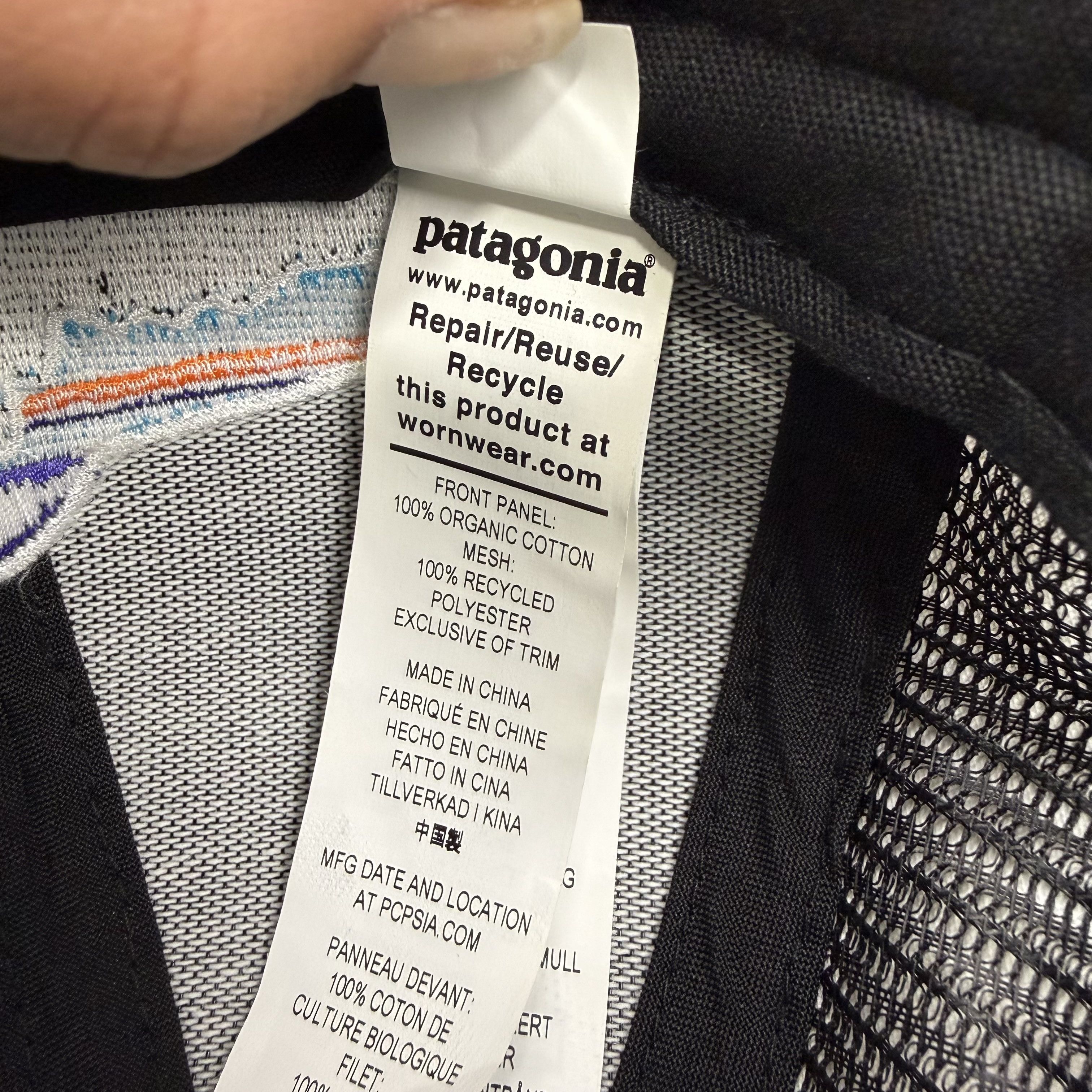 Patagonia Patagonia Fitz Roy Trout Trucker Hat Black Mesh Snapback Cap Size ONE SIZE - 11 Thumbnail