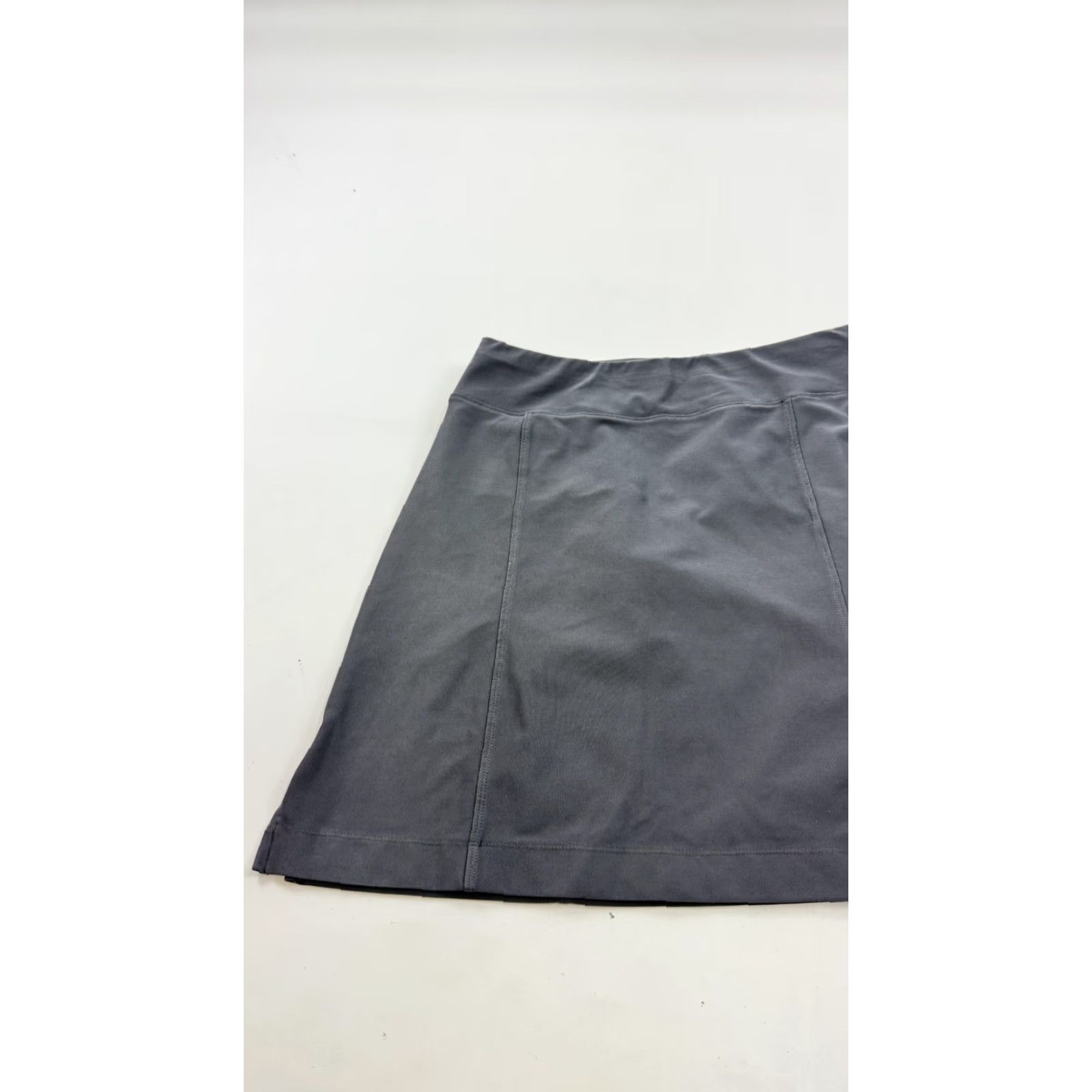 Vintage VINTAGE Lucy Skirt Womens Small Gray LucyTech Athletic Activewear Pull On Pocket Size 28" / US 6 / IT 42 - 3 Thumbnail