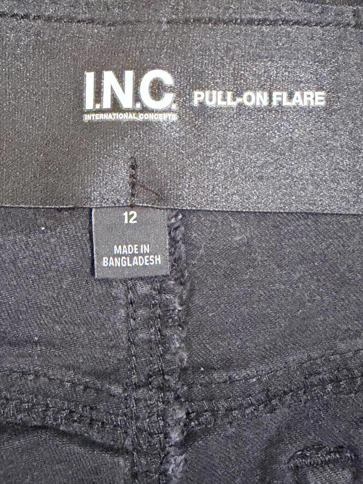 Other I.N.C. Pull-On Flare Jeans – Black – Size 12 Size 34" / US 12 / IT 48 - 3 Thumbnail