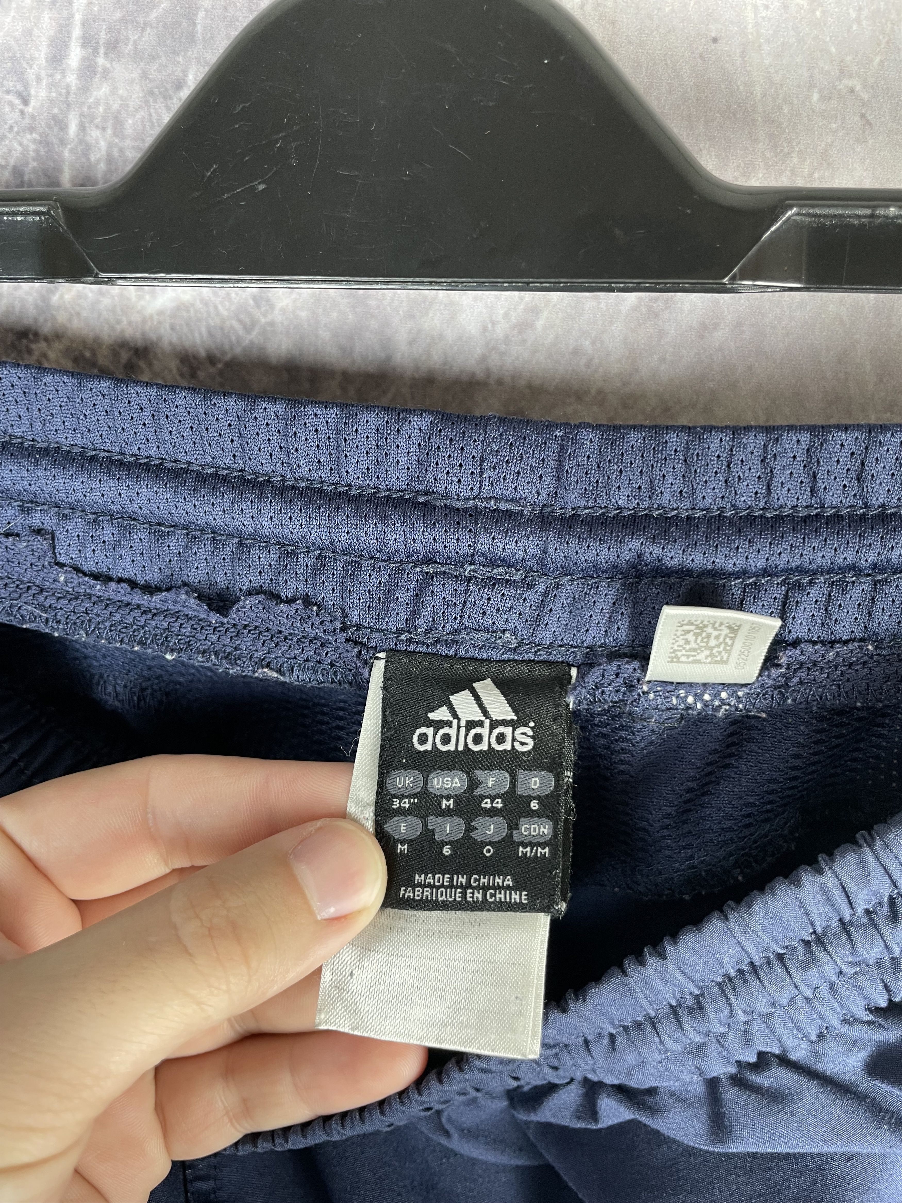 Adidas Adidas Vintage New Castle Shorts 90s Size US 32 / EU 48 - 6 Thumbnail