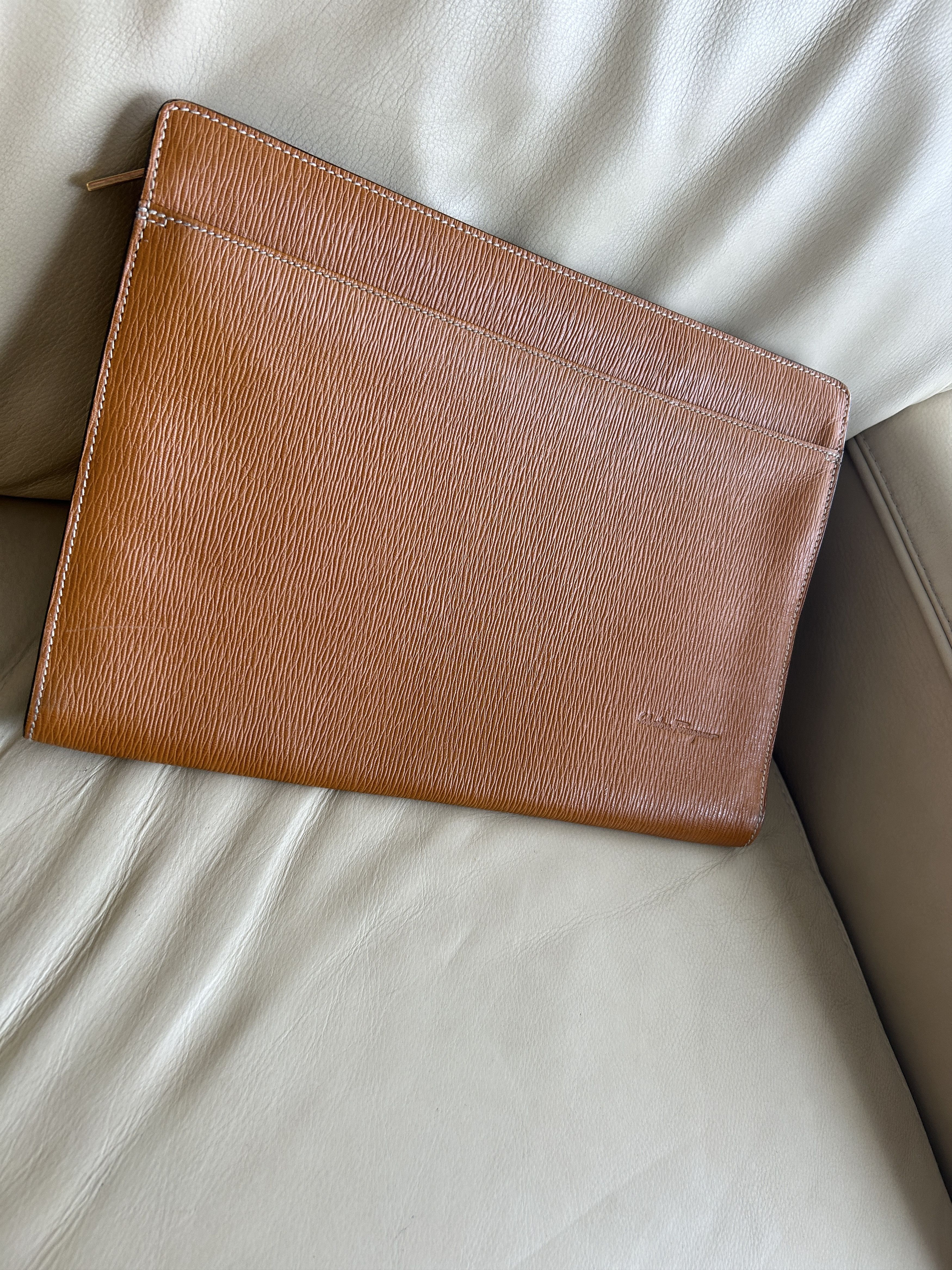 Salvatore Ferragamo Ferragamo Hammered Calf-Skinned Portfolio Size ONE SIZE - 4 Thumbnail