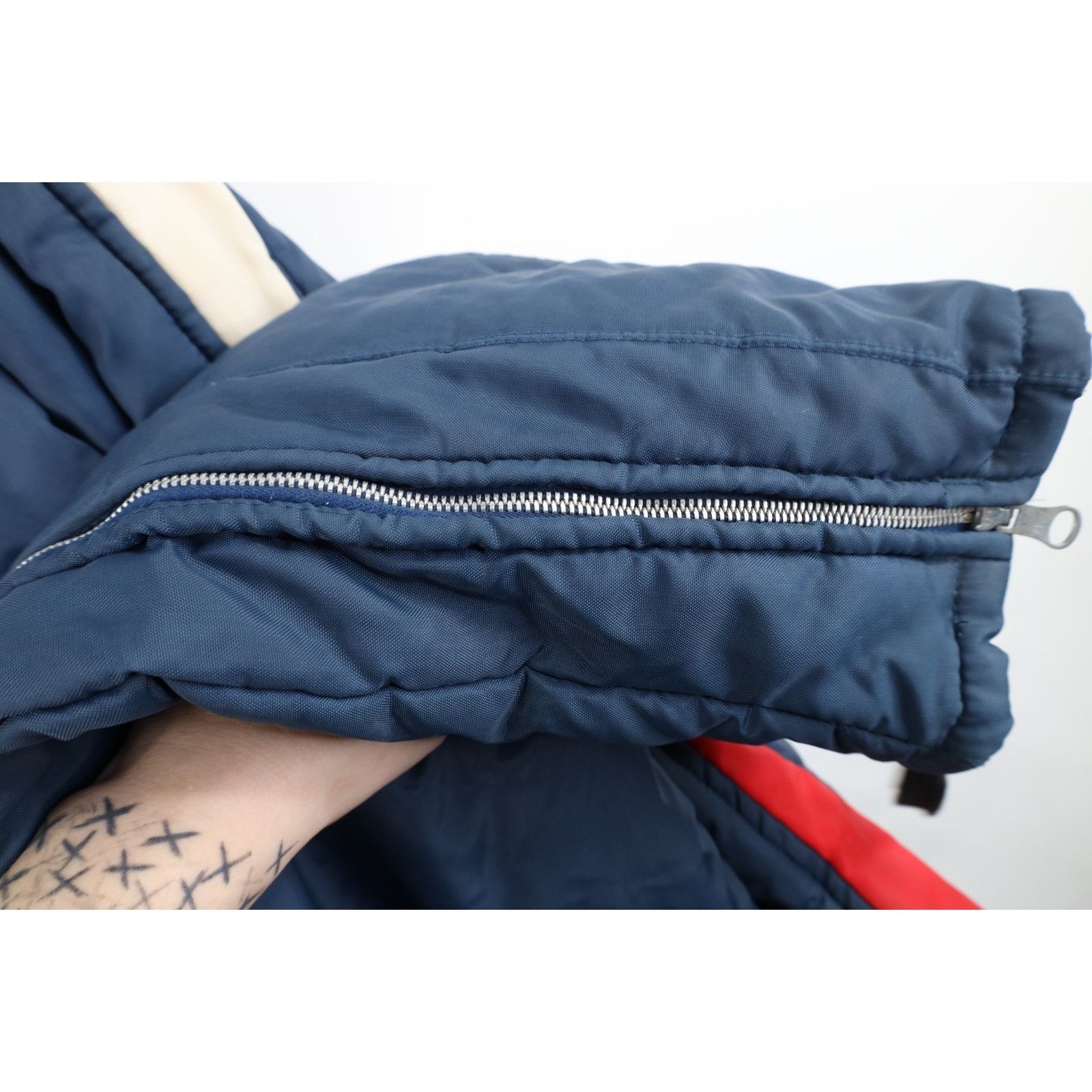 Vintage Vintage 70s Streetwear Hooded Snowmobile Snow Suit Size US L / EU 52-54 / 3 - 11 Thumbnail