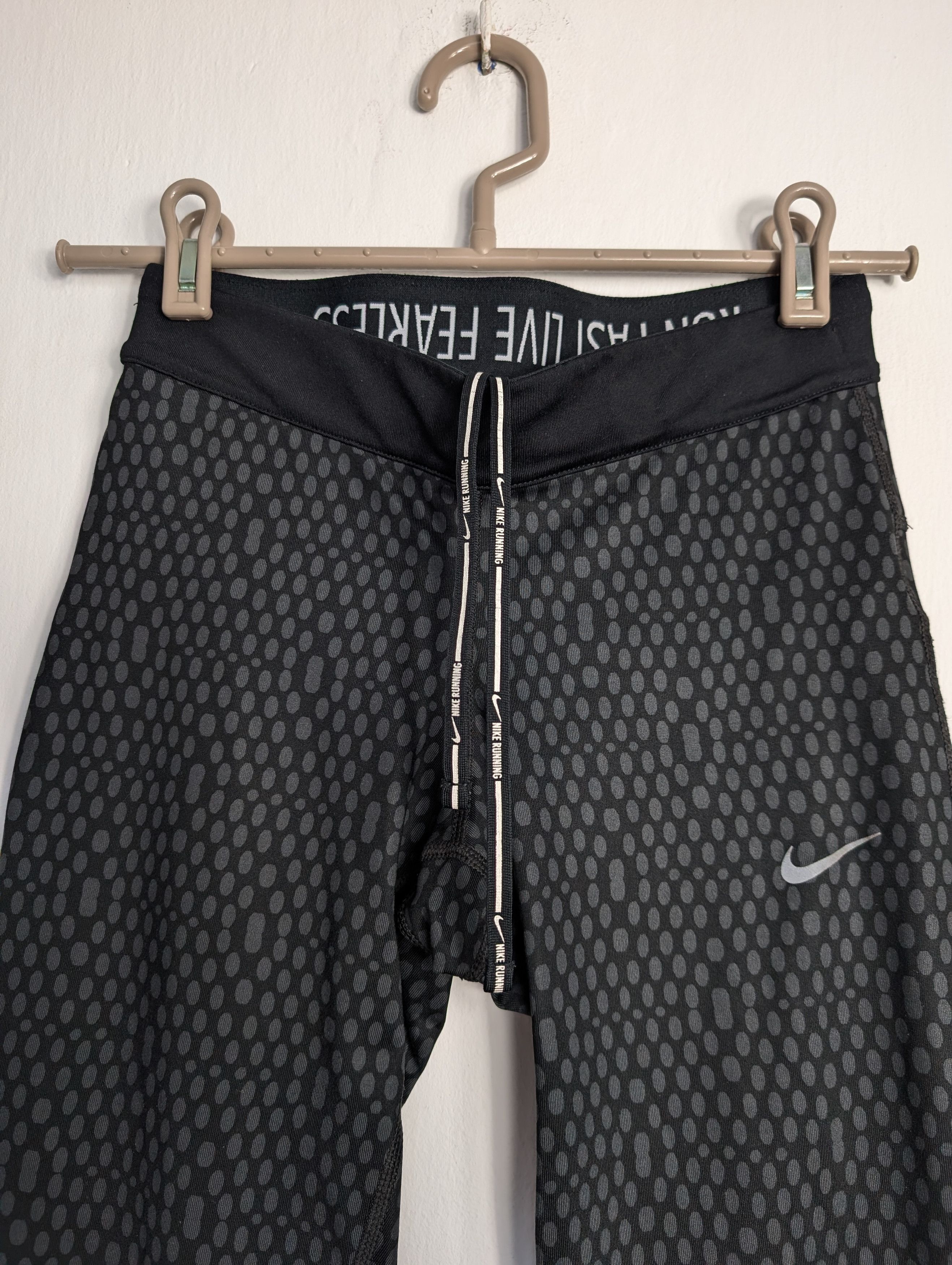 Nike Nike Women's 3/4 Running Leggings Calf Length Sportswear Gym Size 26" / US 2 / IT 38 - 3 Thumbnail