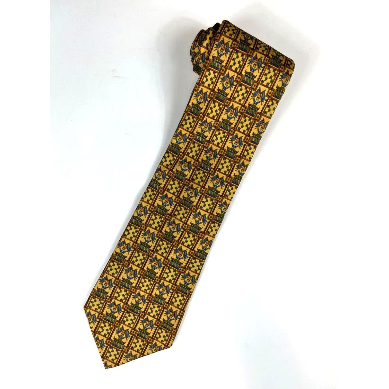 Salvatore Ferragamo Salvatore Ferragamo Men’s Luxury Silk Tie Novelty Made in Italy Yellow 57"-60" Wide 3.75" 100% Silk Adult Tie Men’s Designer Size ONE SIZE - 2 Thumbnail