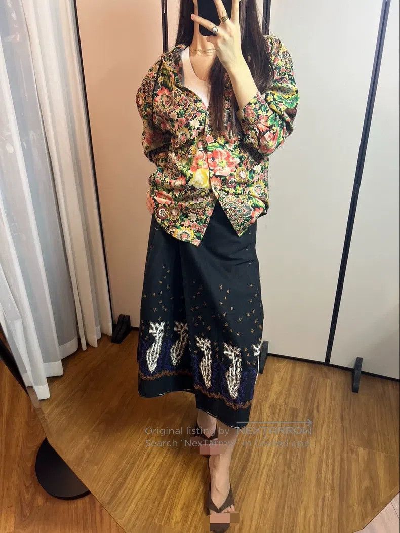 Issey Miyake Issey Miyake Embroidery One Piece Skirt Size 25" / US 0 / IT 36 - 9 Thumbnail