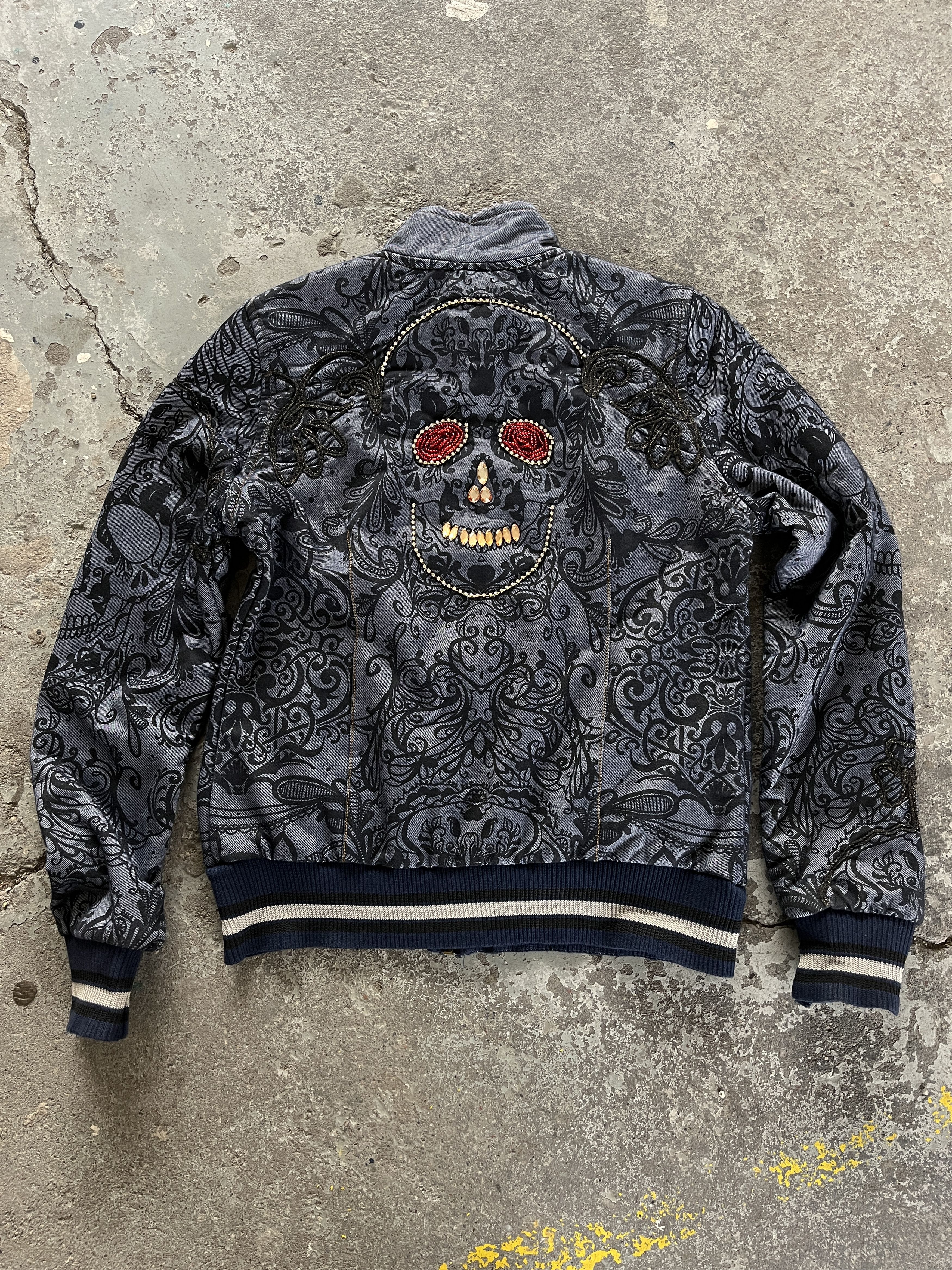 Other signet japan 90s grunge skull all over print sweatshirt Size US S / EU 44-46 / 1 - 6 Thumbnail