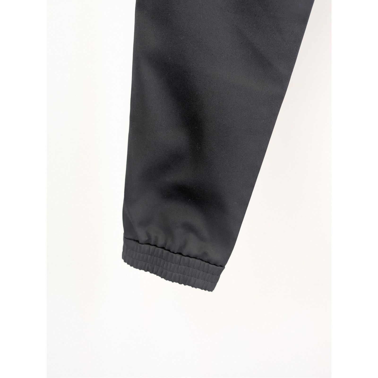 Moncler o1rshd1 Sweatpants / Trousers in Black Size US 34 / EU 50 - 11 Thumbnail
