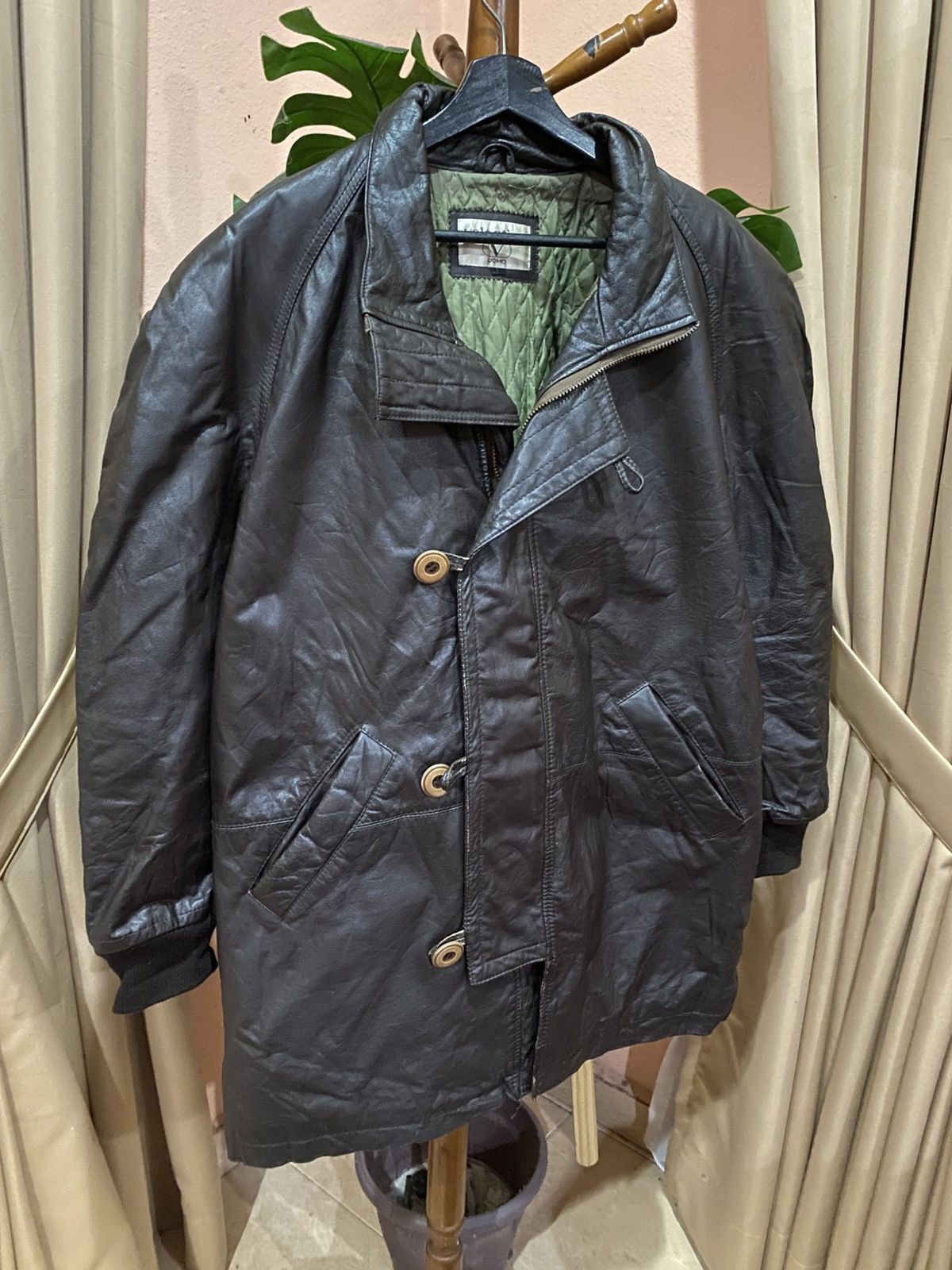 Valentino Vintage Valentino Uomo Black Leather Coat – Quilted Liner Size US L / EU 52-54 / 3 - 3 Thumbnail