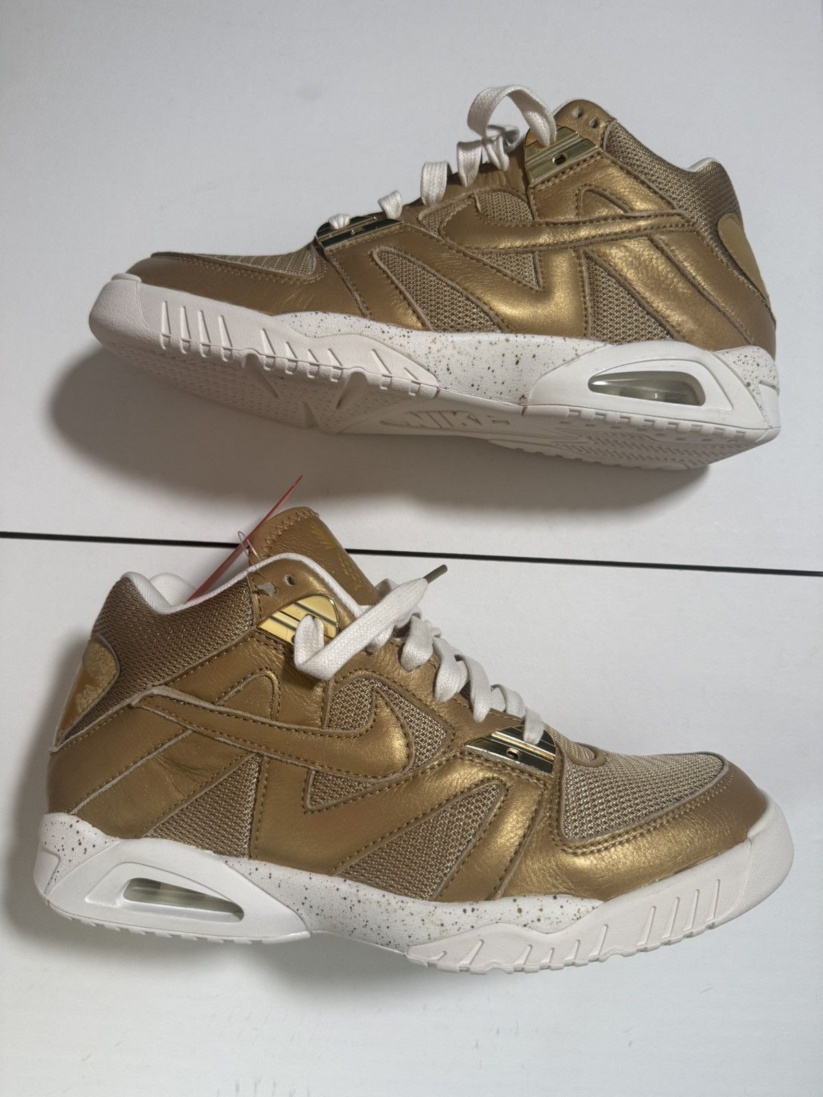 Nike Nike Tech Challenge 3 - Wimbledon Gold Size US 11.5 / EU 44-45 - 2 Thumbnail