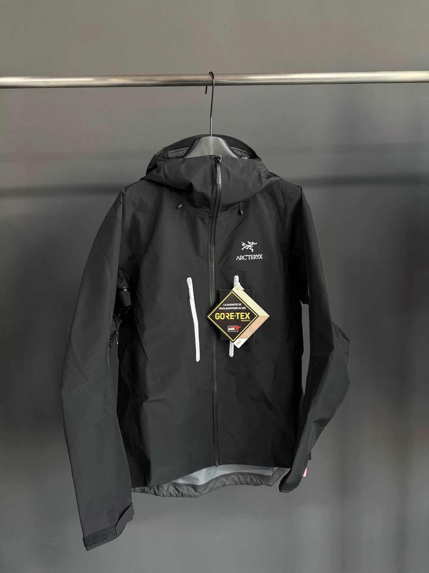 Arc'teryx Arc'teryx Black Light Jacket L Men Size US L / EU 52-54 / 3 - 1 Thumbnail