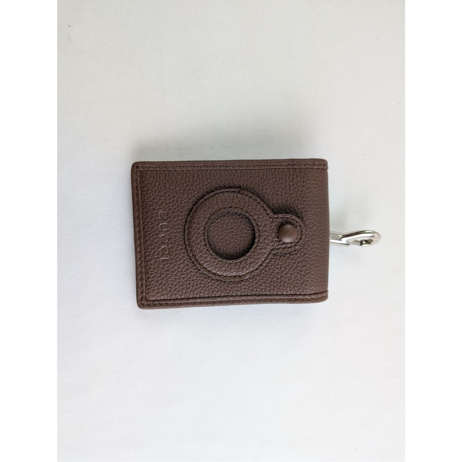 Gucci o1rshd1 Size: OS / Card Case W/Air Tag Card Holder in Brown Size ONE SIZE - 1 Thumbnail