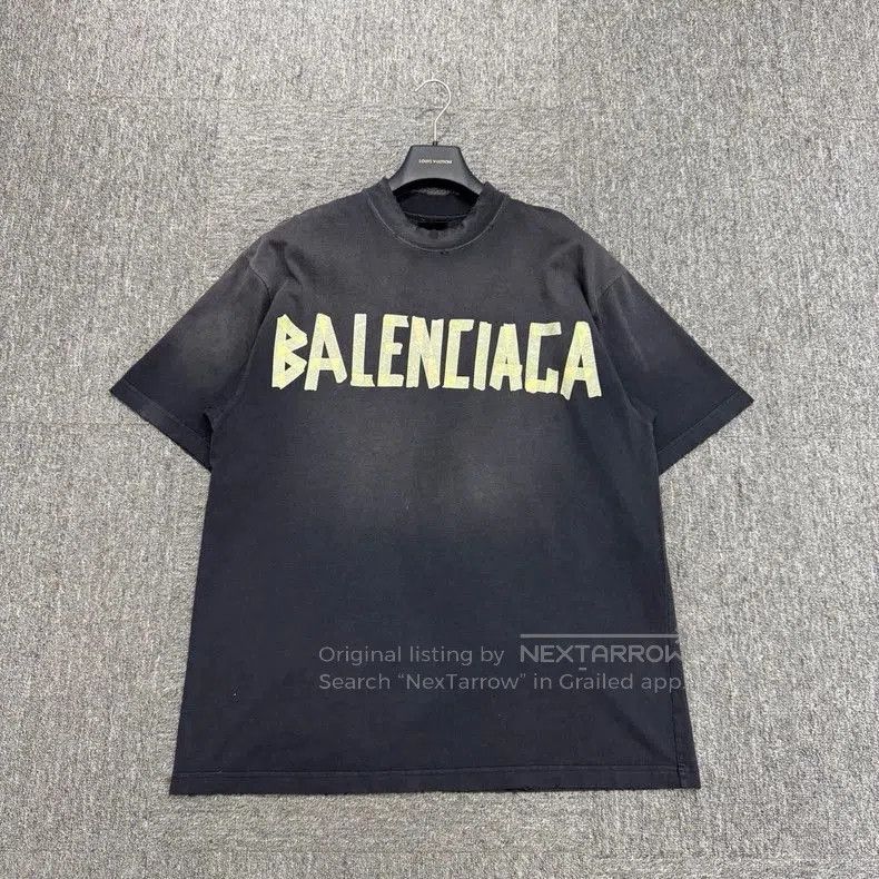 Balenciaga Balenciaga Tape Logo Short Sleeve Tee. Size US XS / EU 42 / 0 - 1 Thumbnail