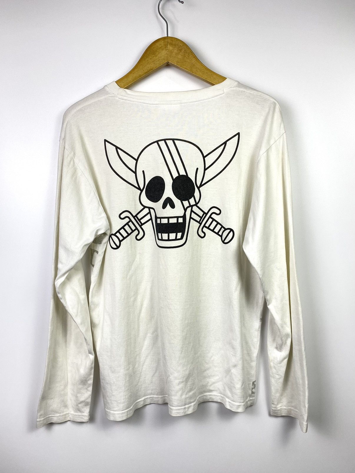 One Piece one piece longsleeve japanese cartoon Size US M / EU 48-50 / 2 - 2 Thumbnail