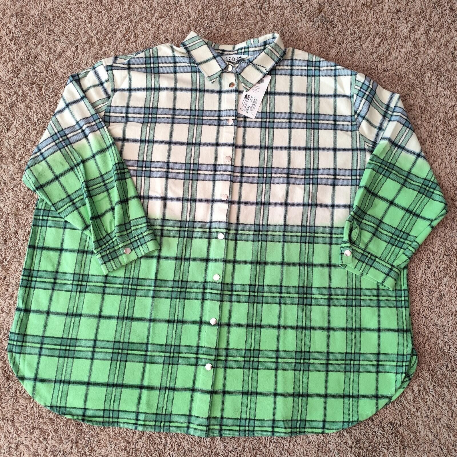 Other Studio Untold Women's Oversized Flannel Button Size 28/30 Size 4XL / US 24-26 - 1 Thumbnail