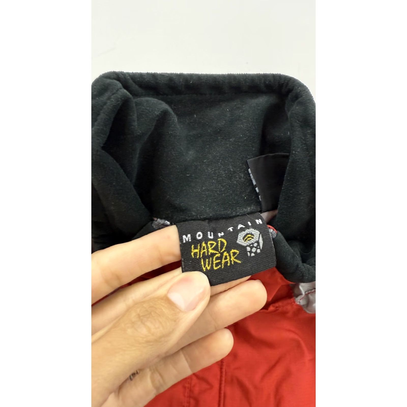 Mountain Hardwear VEST Mountain Hardwear Womens Small Red Gray Packable Lightweight Outdoor Hiking Size S / US 4 / IT 40 - 3 Thumbnail